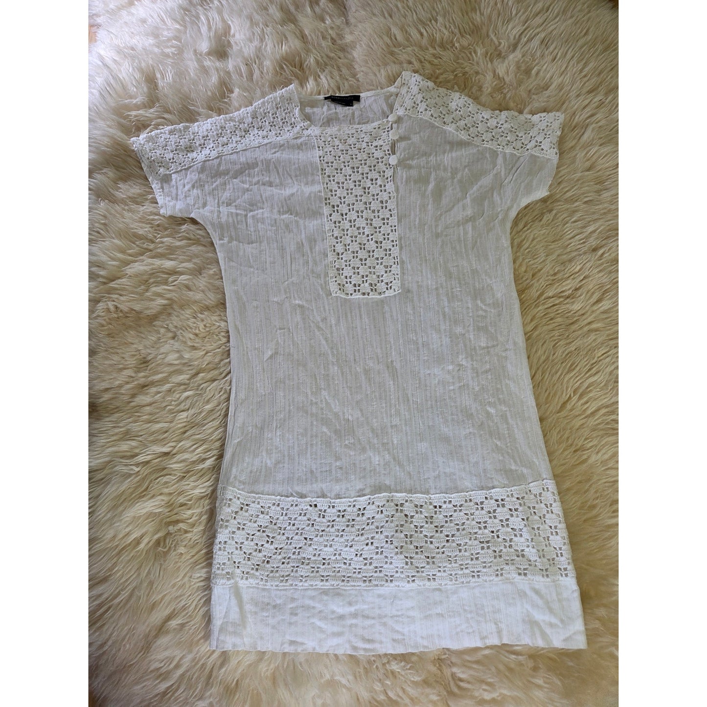 BCBG Max Azria white cotton eyelet short sleeve Tunis dress top short sleeve