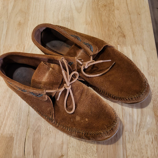 Minnetonka Brown Suede Leather Ankle Moccasins Size 11