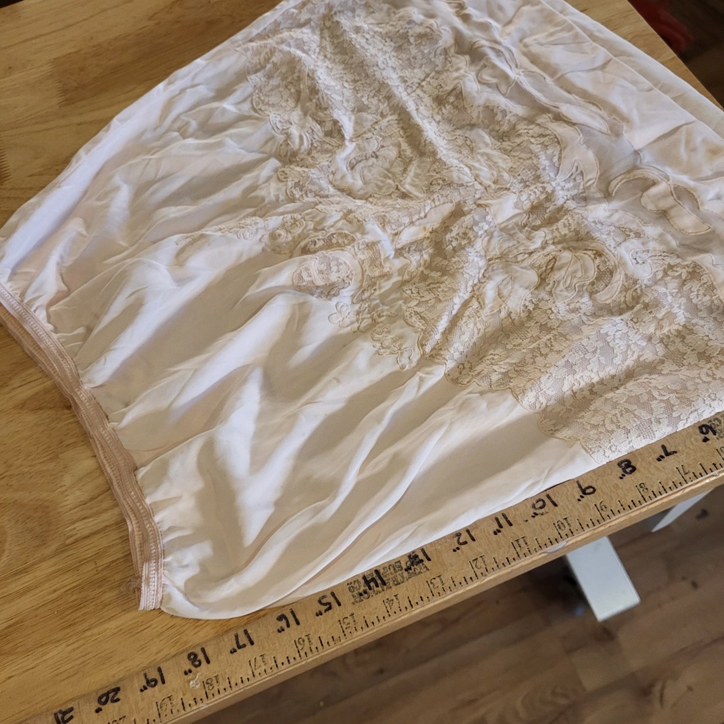 Pink vintage lace slip skirt burnout cutout medium