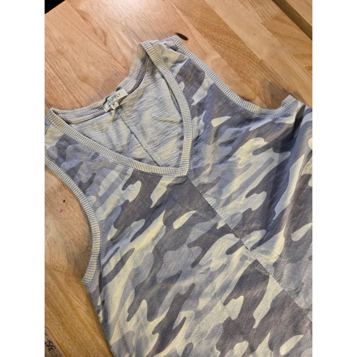 Z Supply Jersey camouflage t-shirt dress v-neck sleeveless green khaki medium