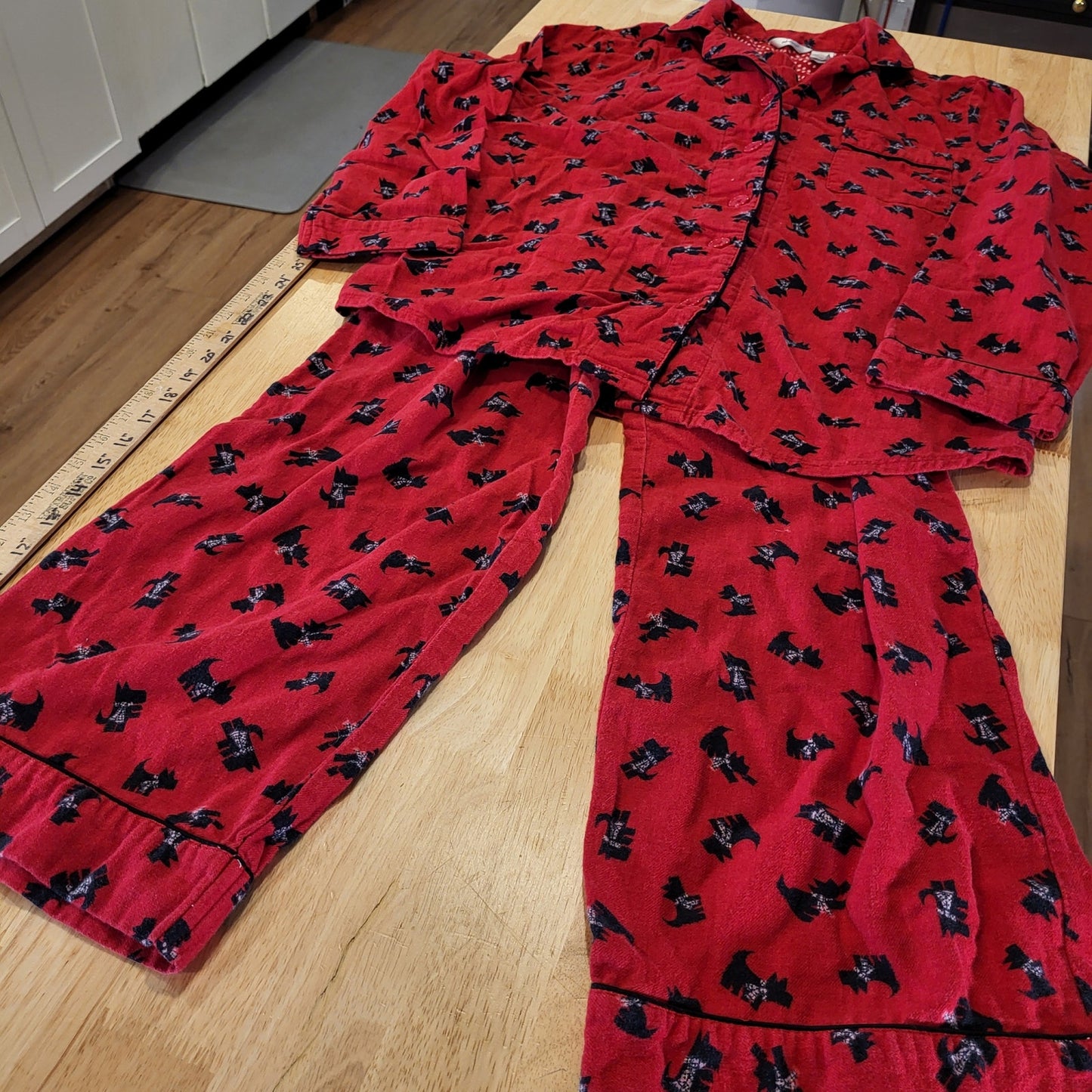 Adonna Red Flannel 100% Cotton Pajama Set Yorkie Dogs Bows Large