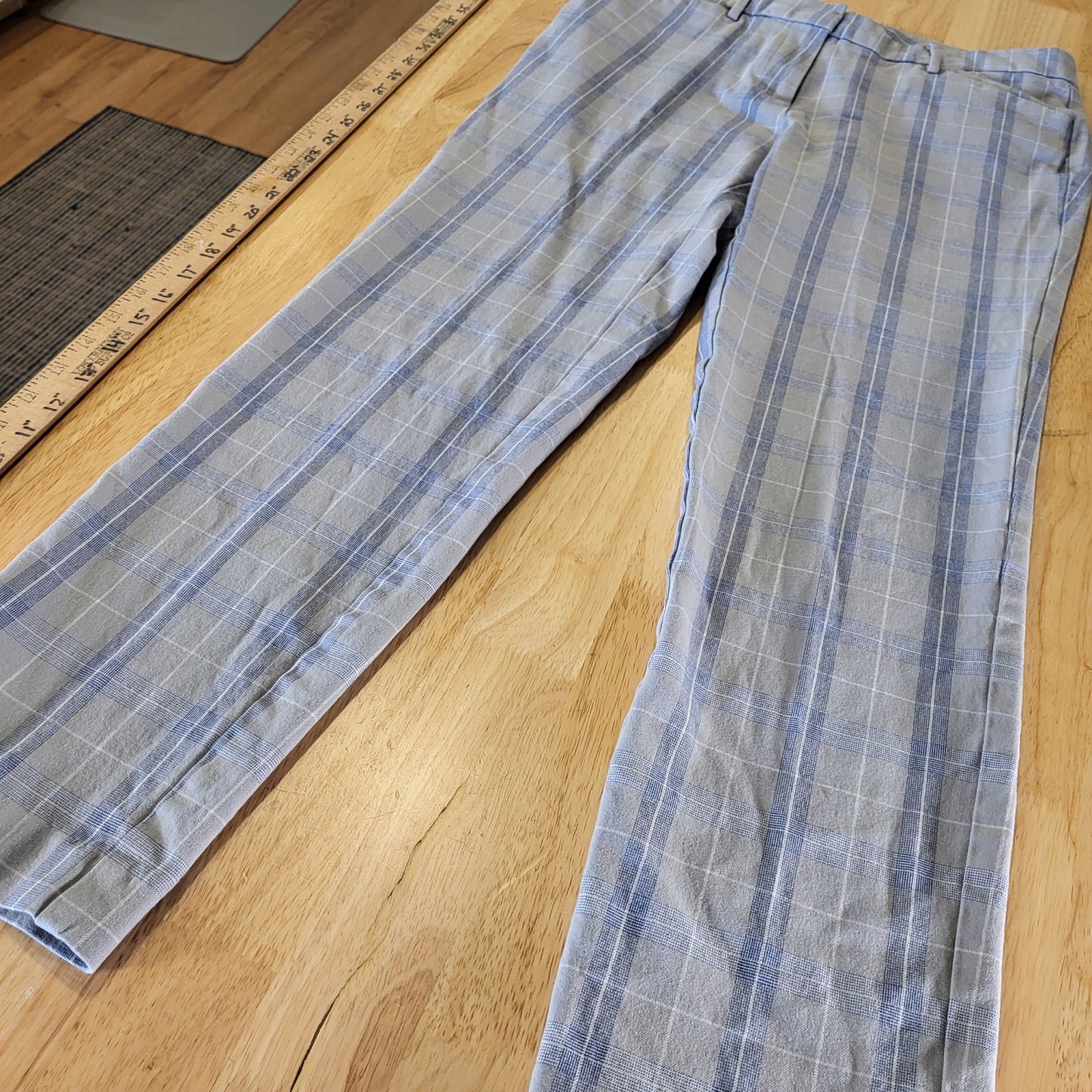 41 Hawthorn Gray Plaid Straight Pants Cotton Viscos Size 8