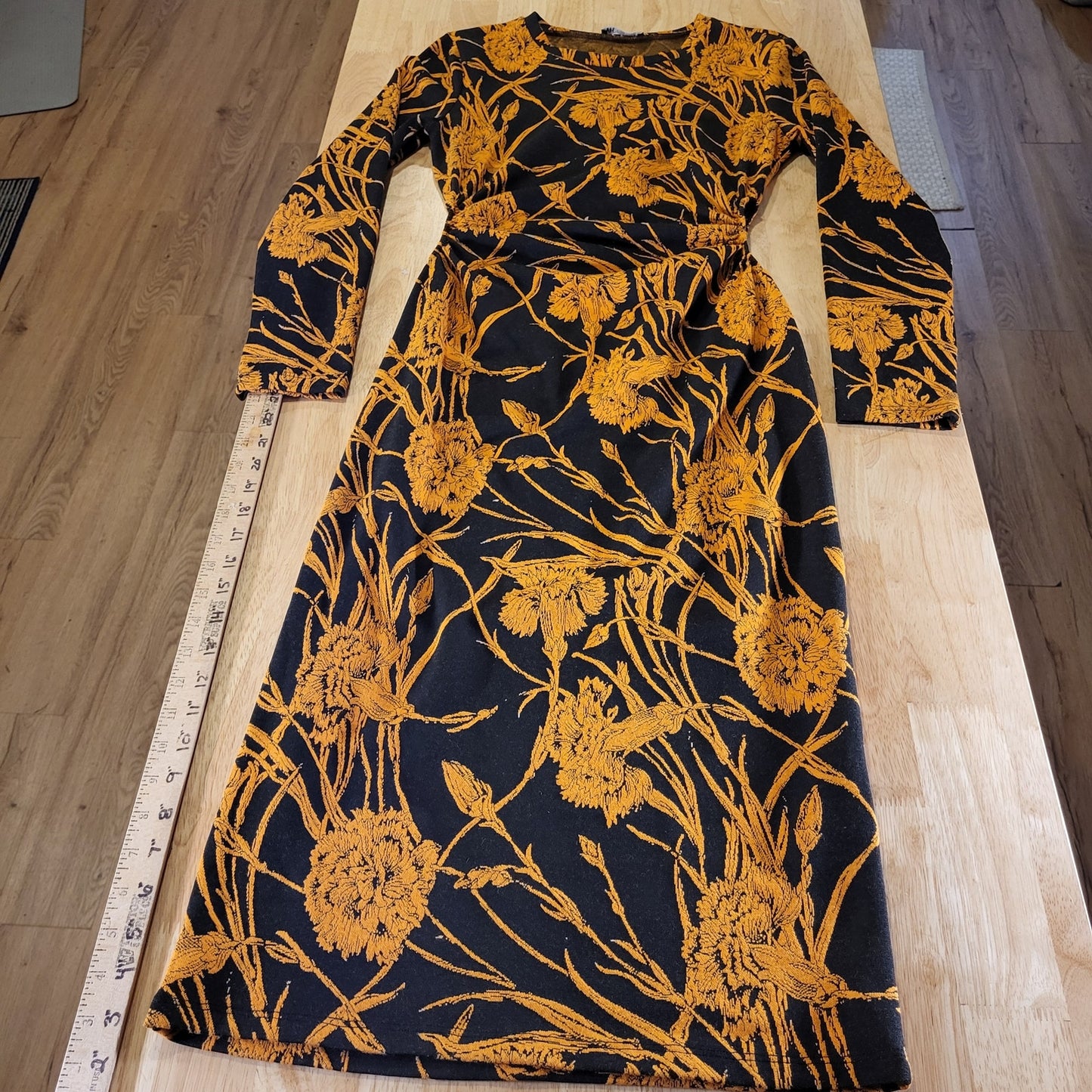 Zara Bodycon Yellow Floral Print Knit Stretch Waist Cutouts Midi Length