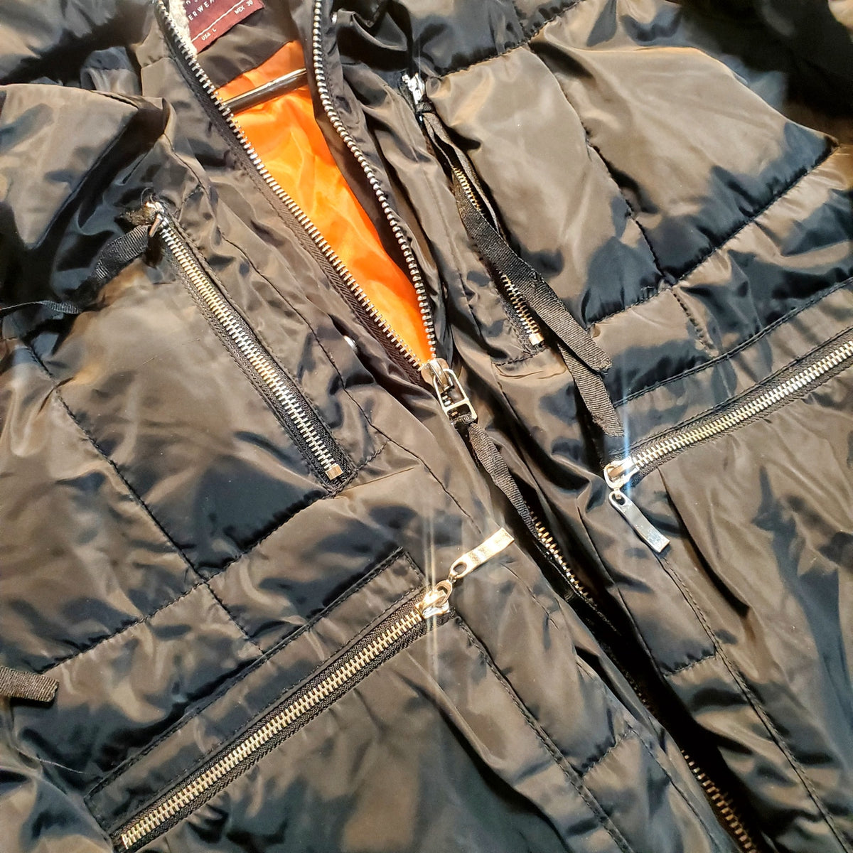 Ci Sono Black Viral Puffer Jacket Orange lining Shearling Hood Silver Zip Large