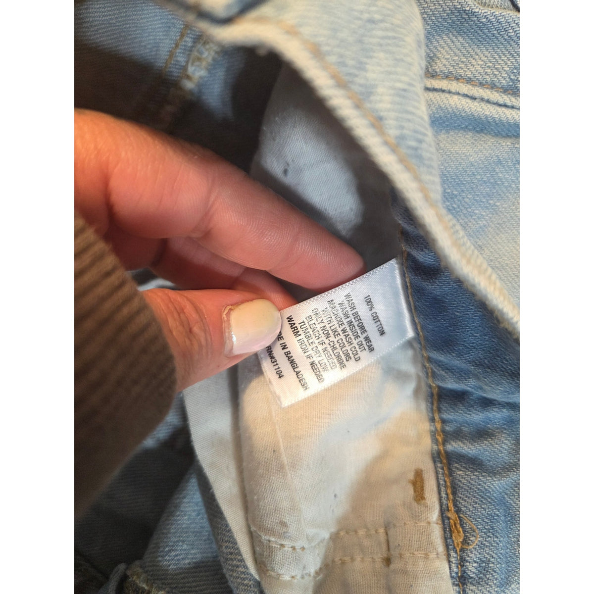 True craft relaxed wide leg size 12 distressed light wash jeans