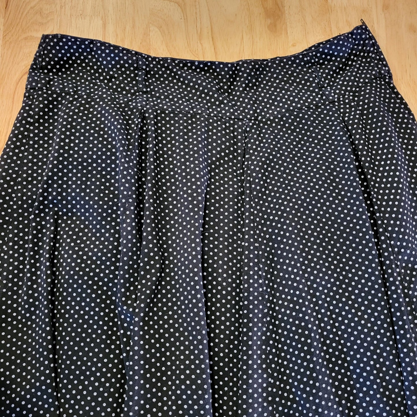 Cato 100% Cotton Size 10 Black Polka Dot A-line Knee Length Skirt Side Zip