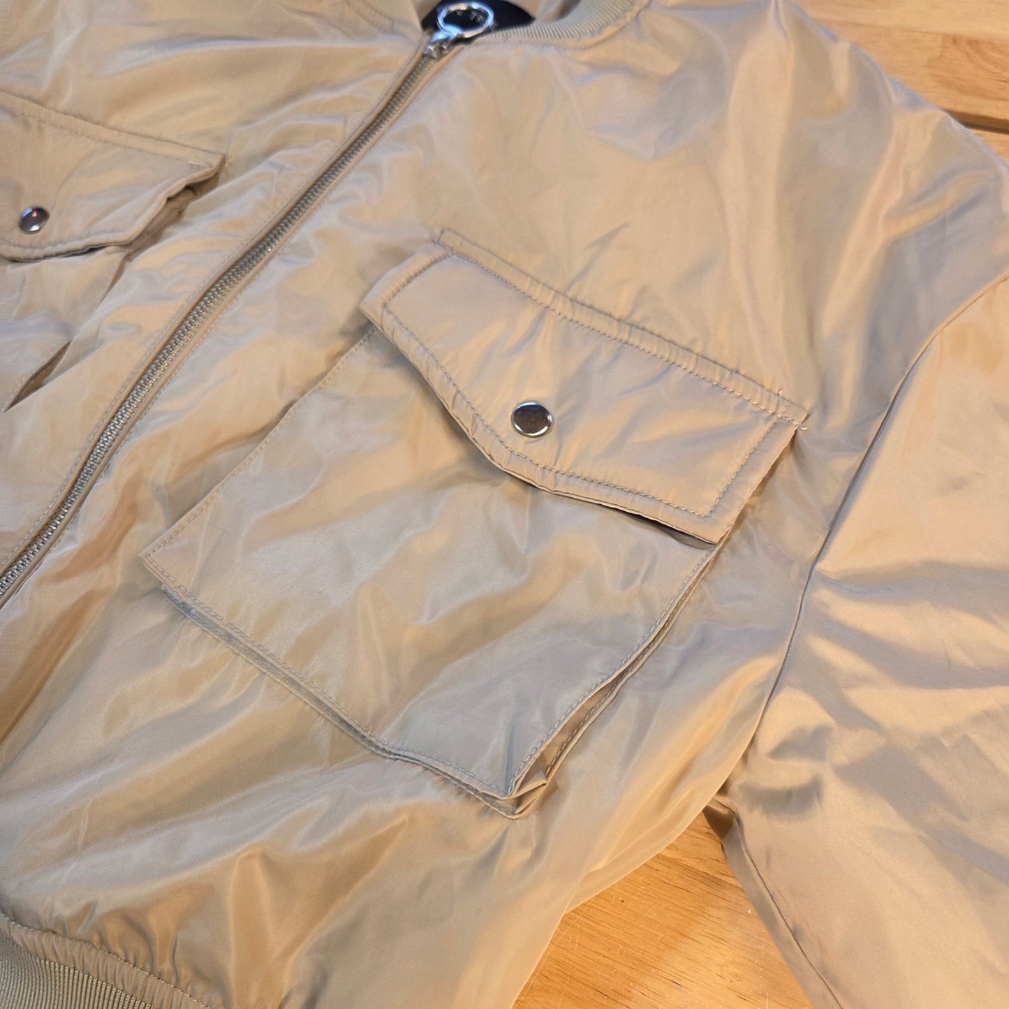 Love tree size medium cropped khaki bomber jacket nylon Y2K silver Hardware
