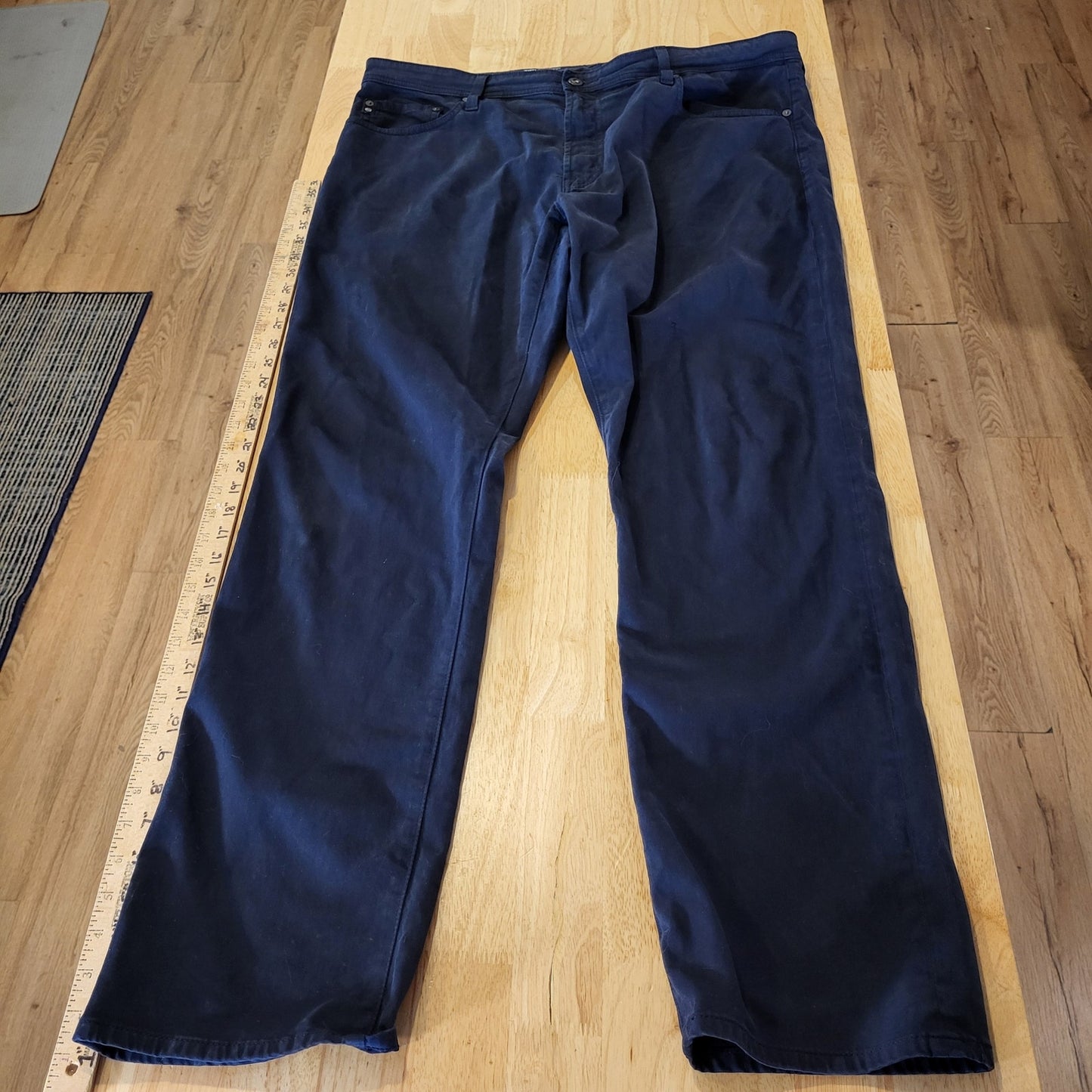 AG Adriano Goldschmied Everett Slim Straight Black 38x32 Jeans