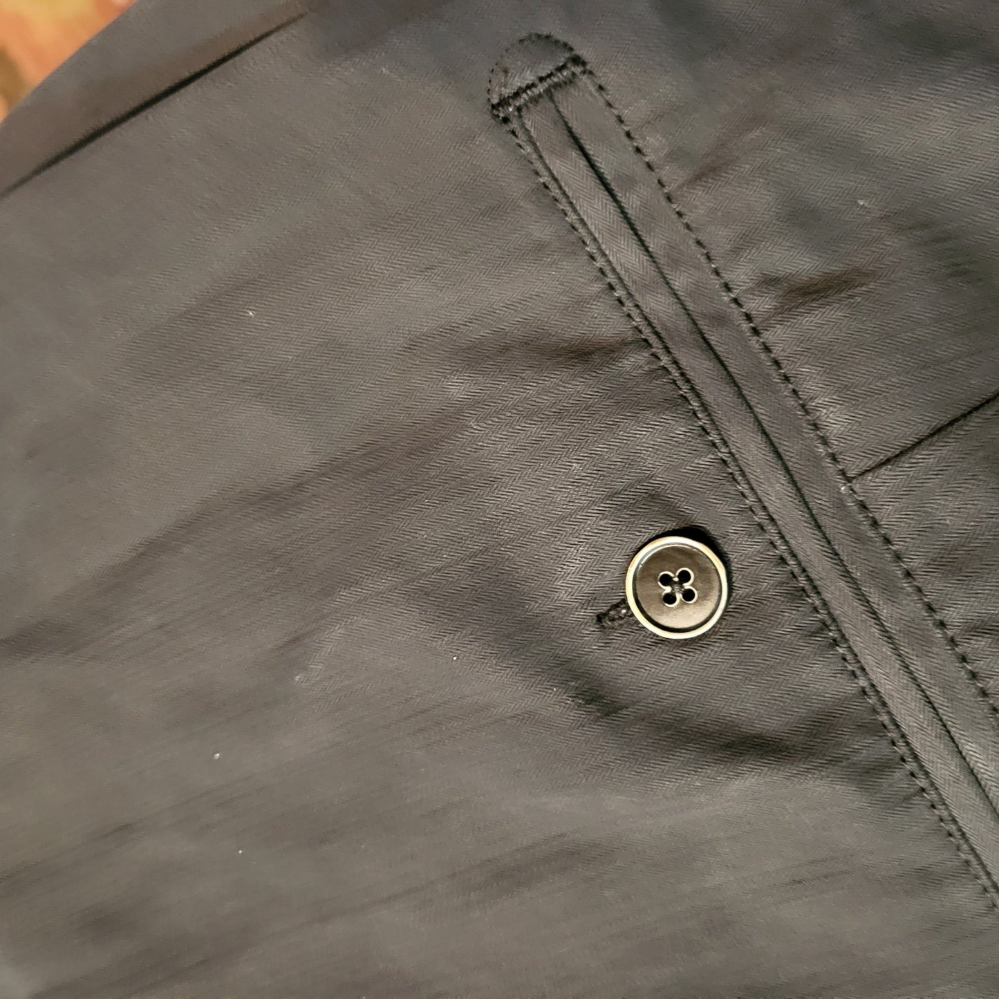 Tommy Bahama Black 100% Silk Pleated Front Shorts size 40 Beach Summer