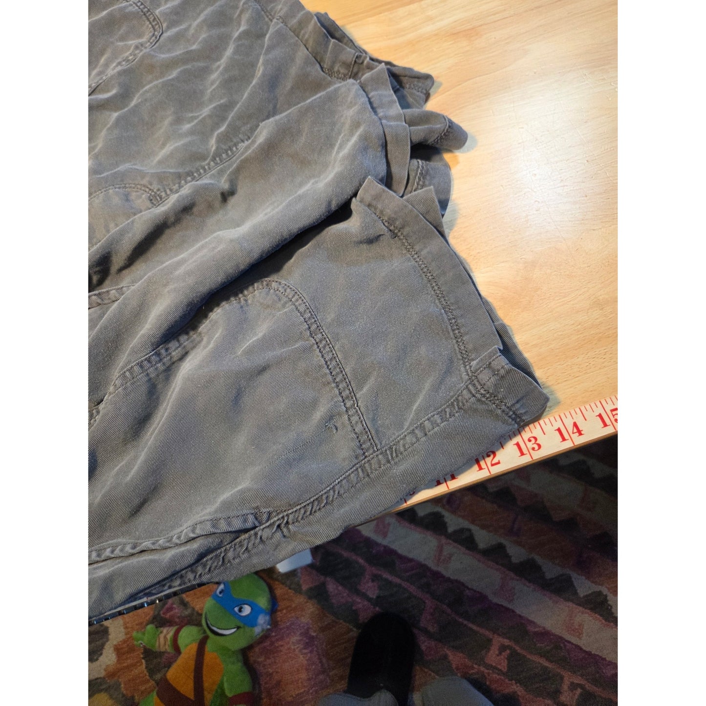 Gap size extra large gray soft flowy elastic waist tie front shorts pockets
