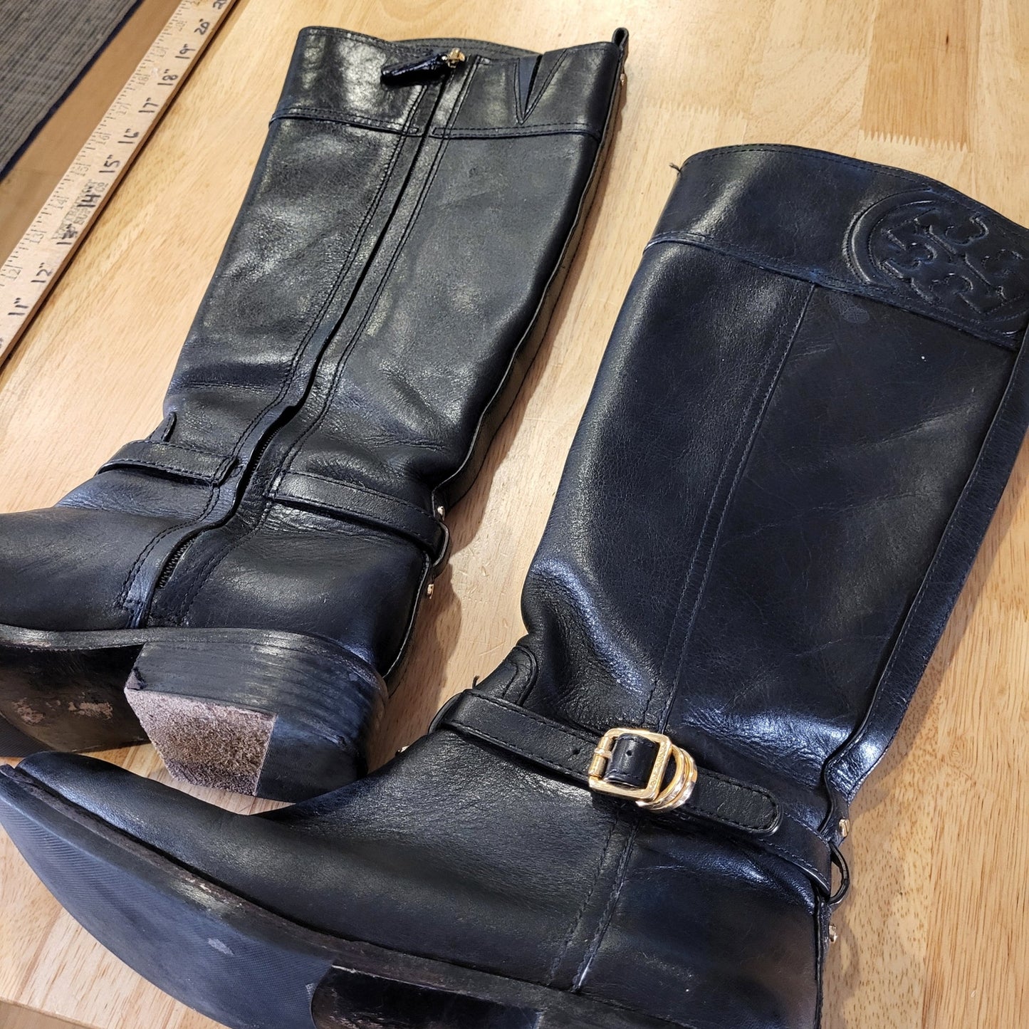Tory Burch Black Leather Riding Boots Gold Hardware Embossed Stitched 8M