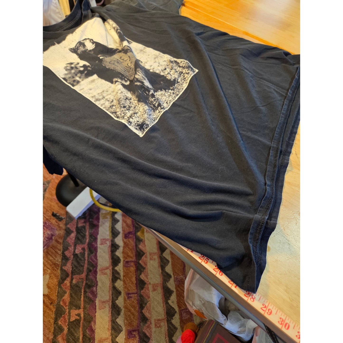 Urban pipeline double XL 100% cotton black bear hug graphic tee