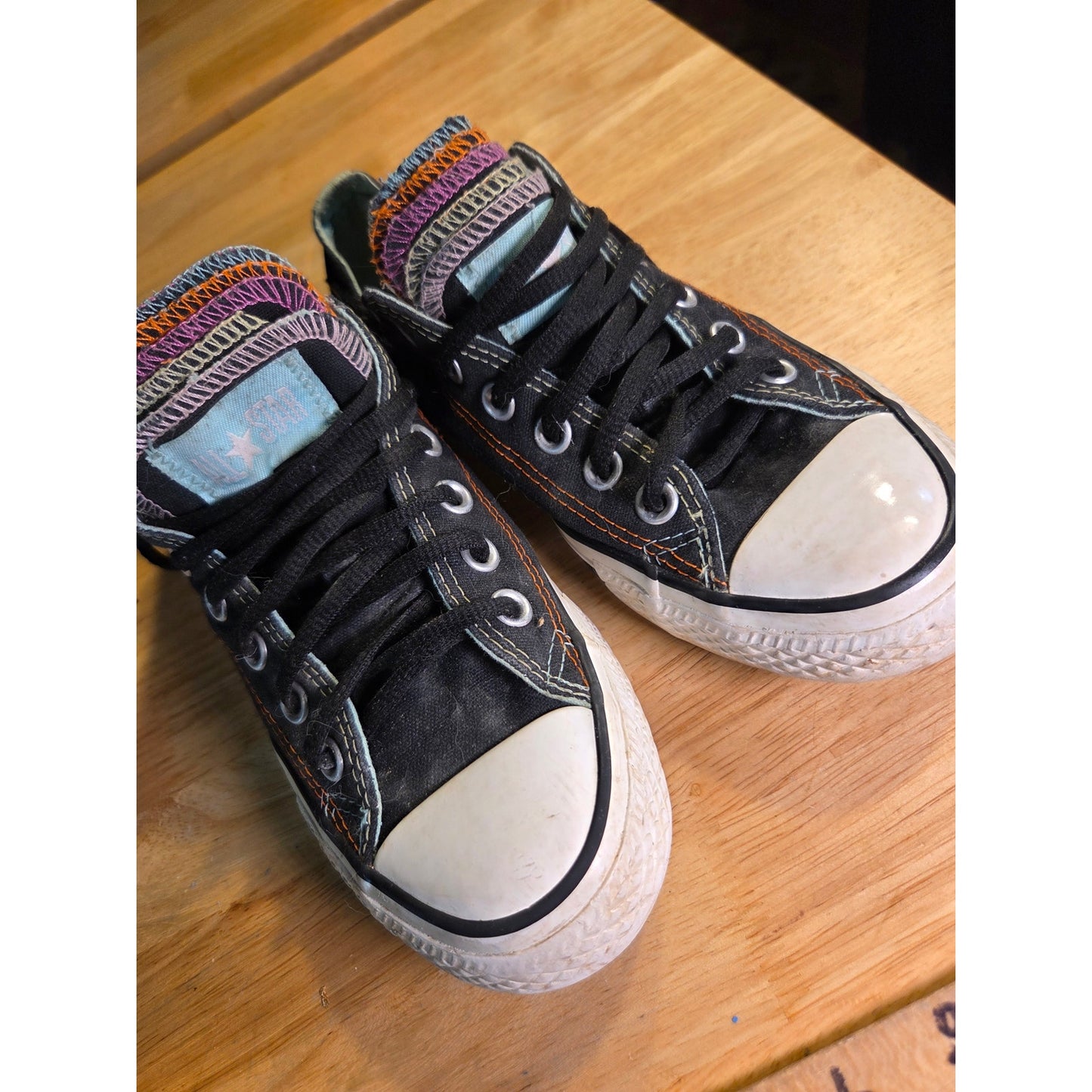 Converse Chuck Taylor Black Low Cut Size 7 Women's Colorful Tongue Detail Canvas
