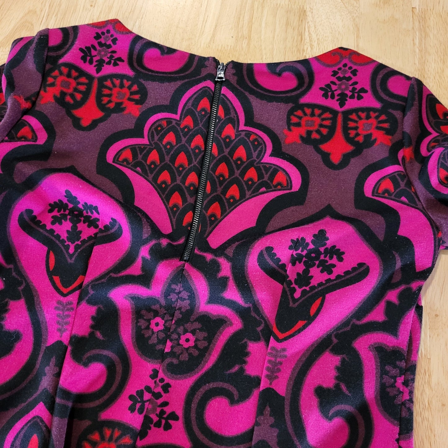 Taylor Pink Paisley Print Knit Pencil Dress Long Sleeve Midi 16" P2P