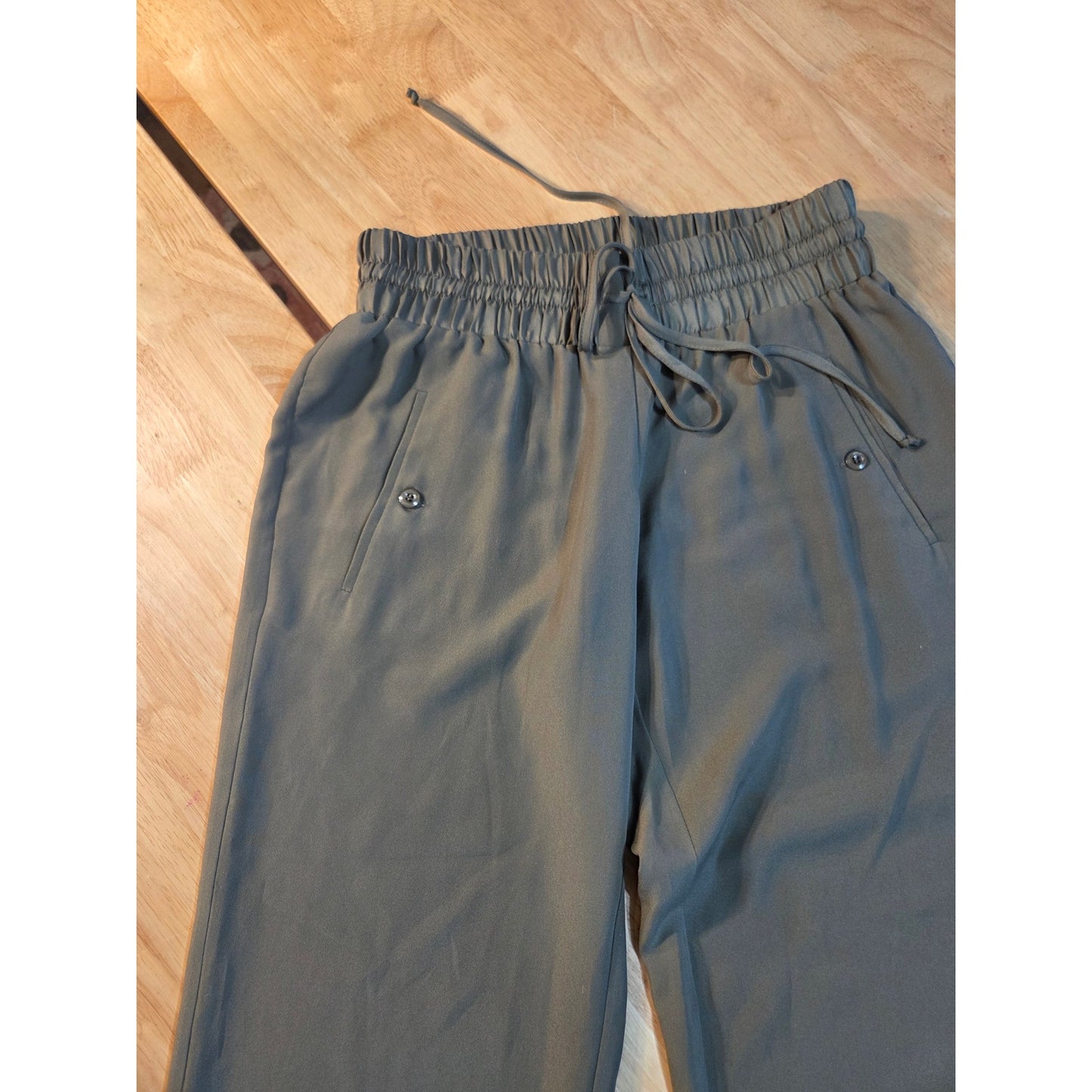 BCBG army green elastic waist jogger nylon small tie pockets