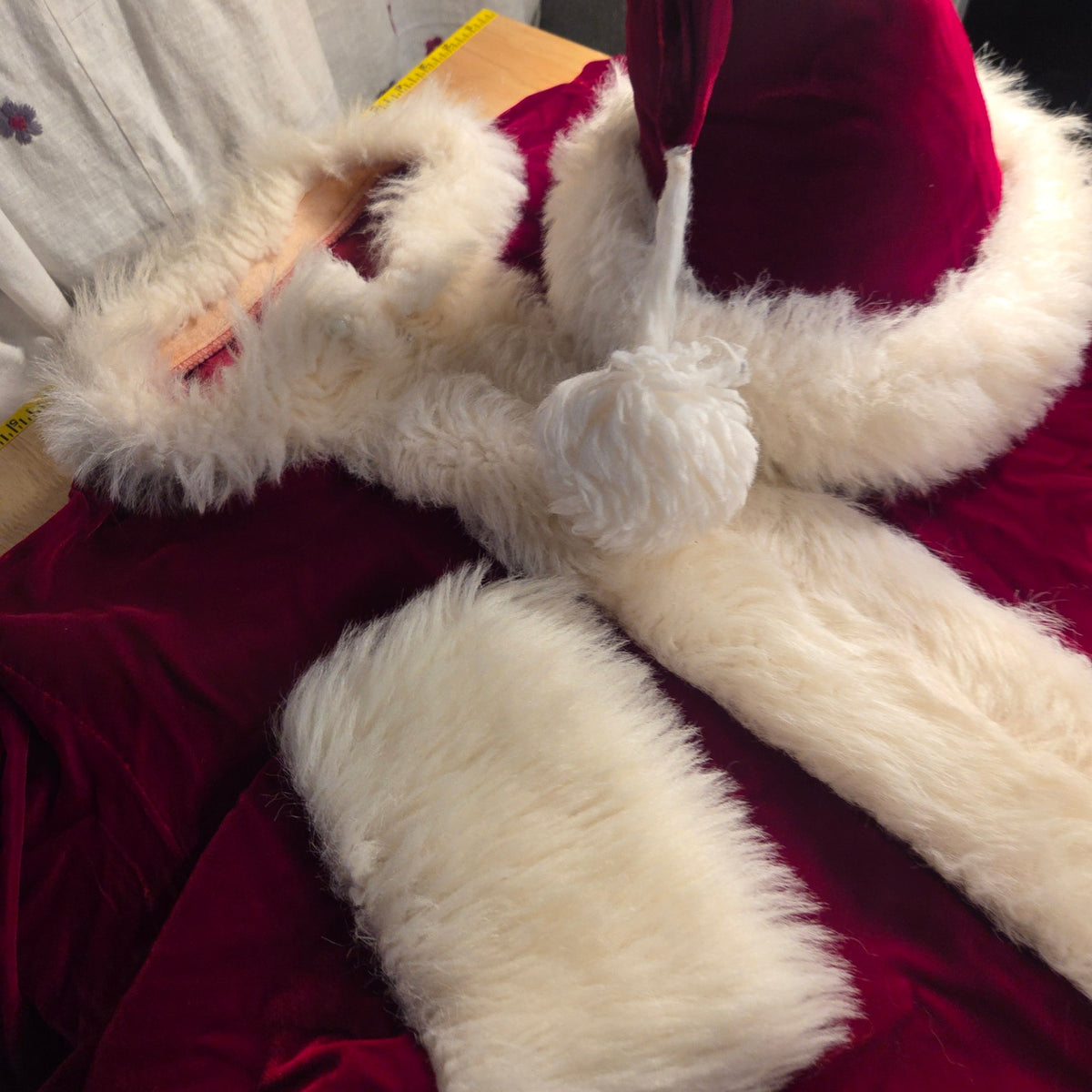 Vintage velvet Santa costume with hat zip front fur lined 42" elastic waist
