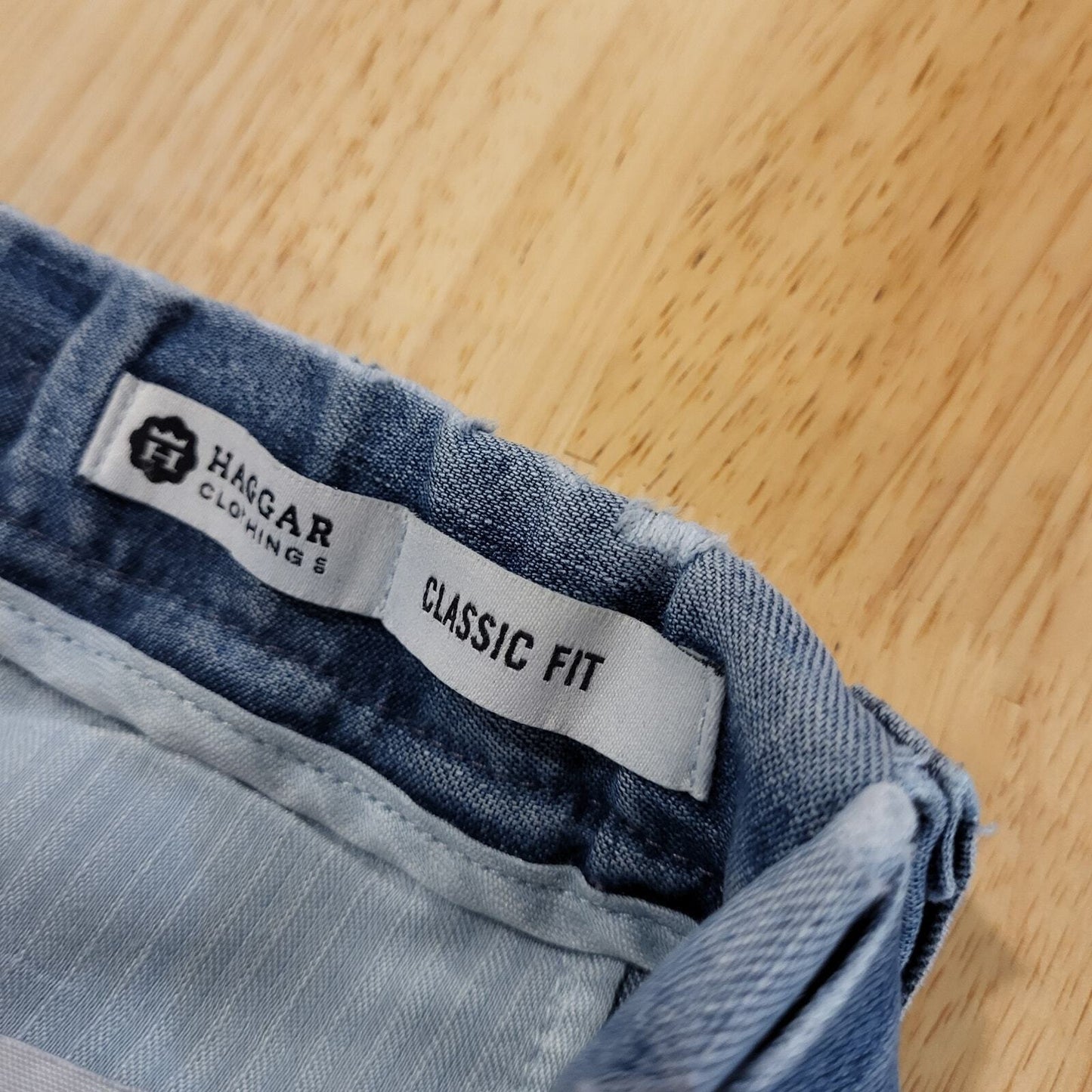 Perfectly Worn Haggar Classic Fit Comfort Waist Jeans 36X30 Cotton Blend