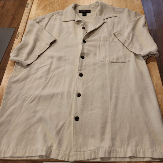 Mike Ditka 100% Silk Cream Short Sleeve Button Down Collared Shirt Small