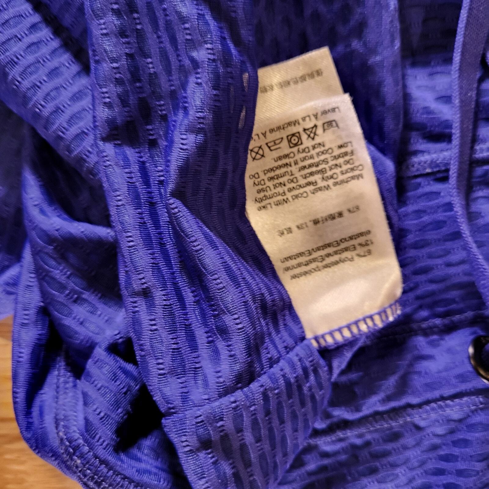 DKNY Blue Mesh Mock Neck Athletic Shirt Drawstring 20" P2P