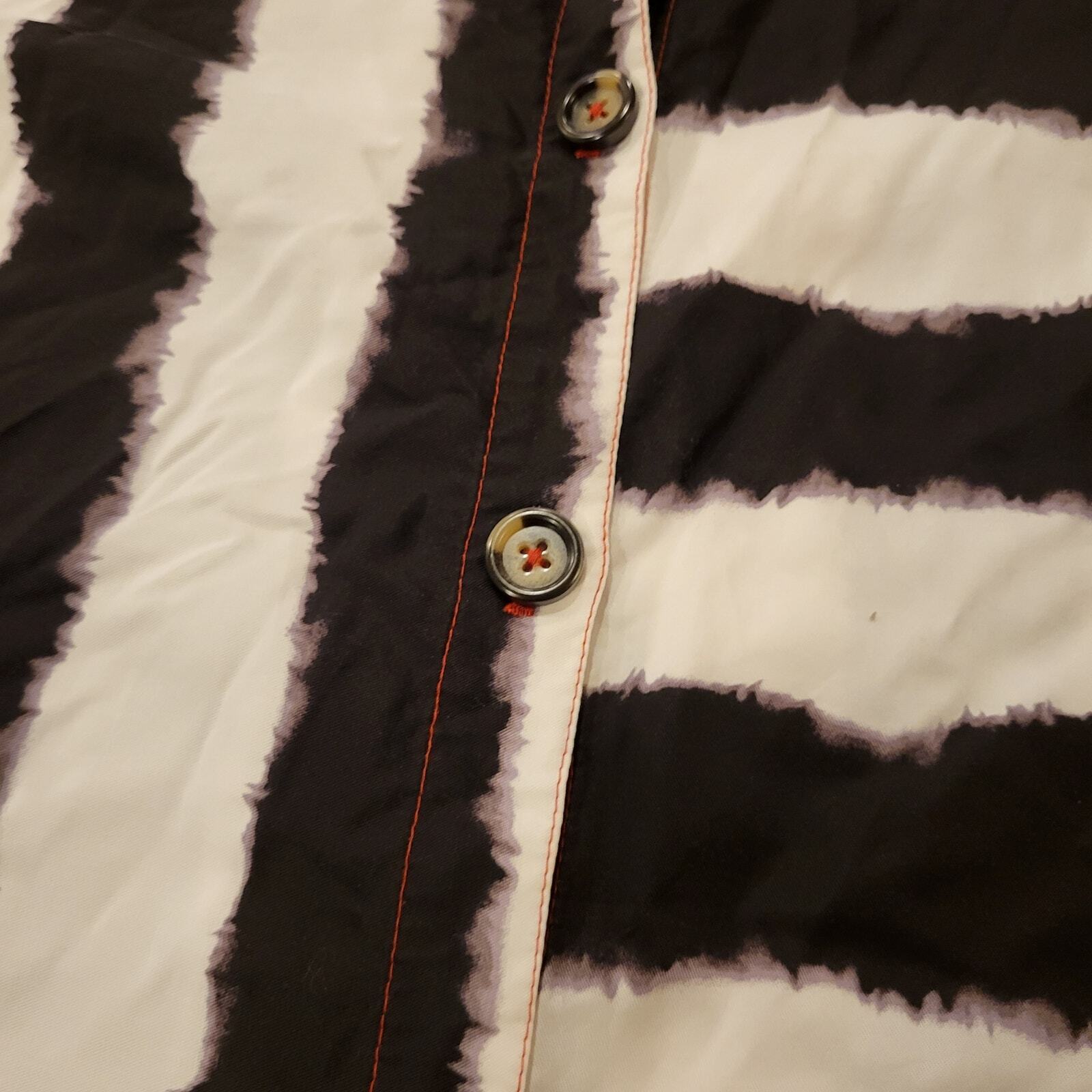 Black & White Striped Button Down Collared Shirt Beetlejuice Med 21" P2P