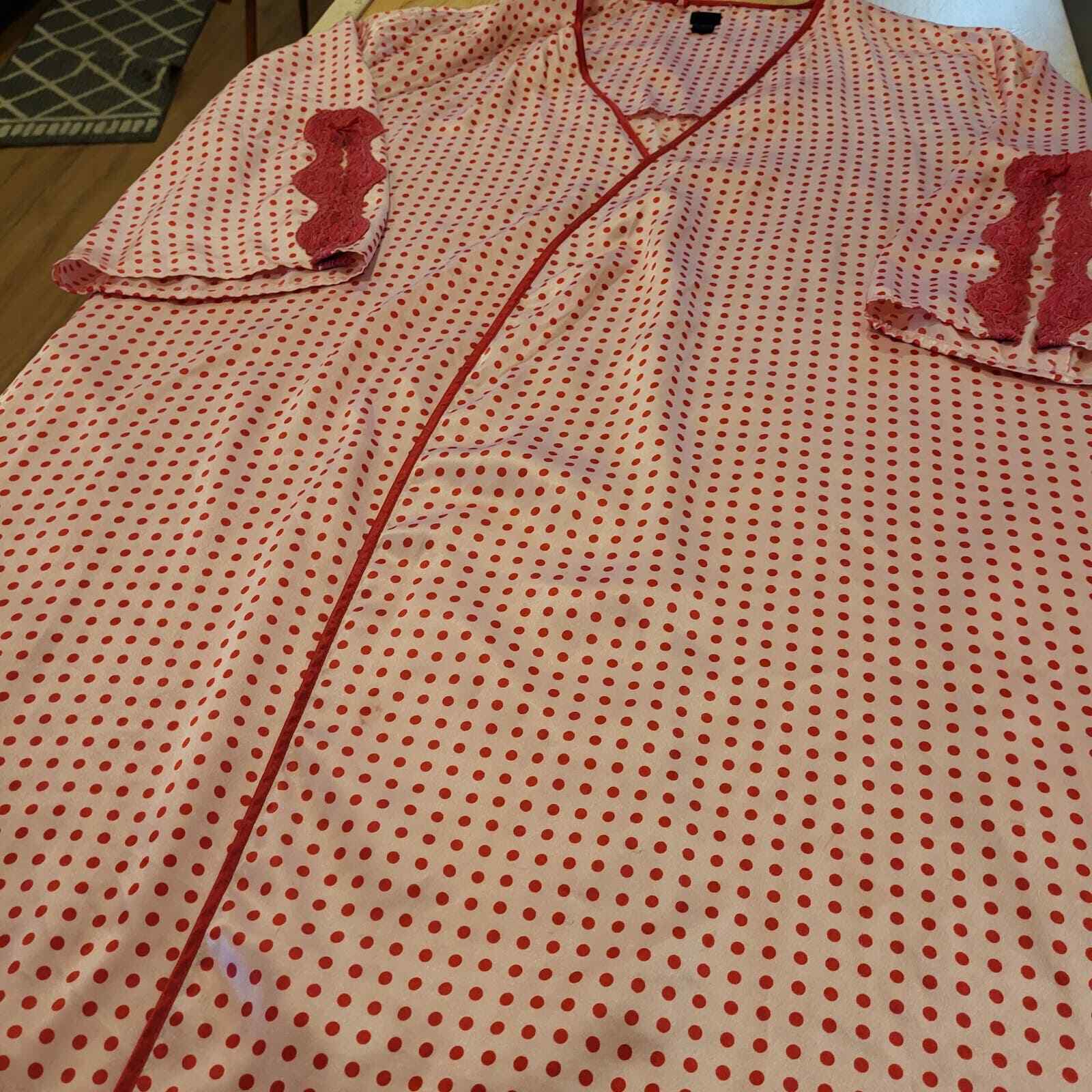Pink & Red Polka Dot Satin Short Robe Lace Detail 26" Pit To Pit