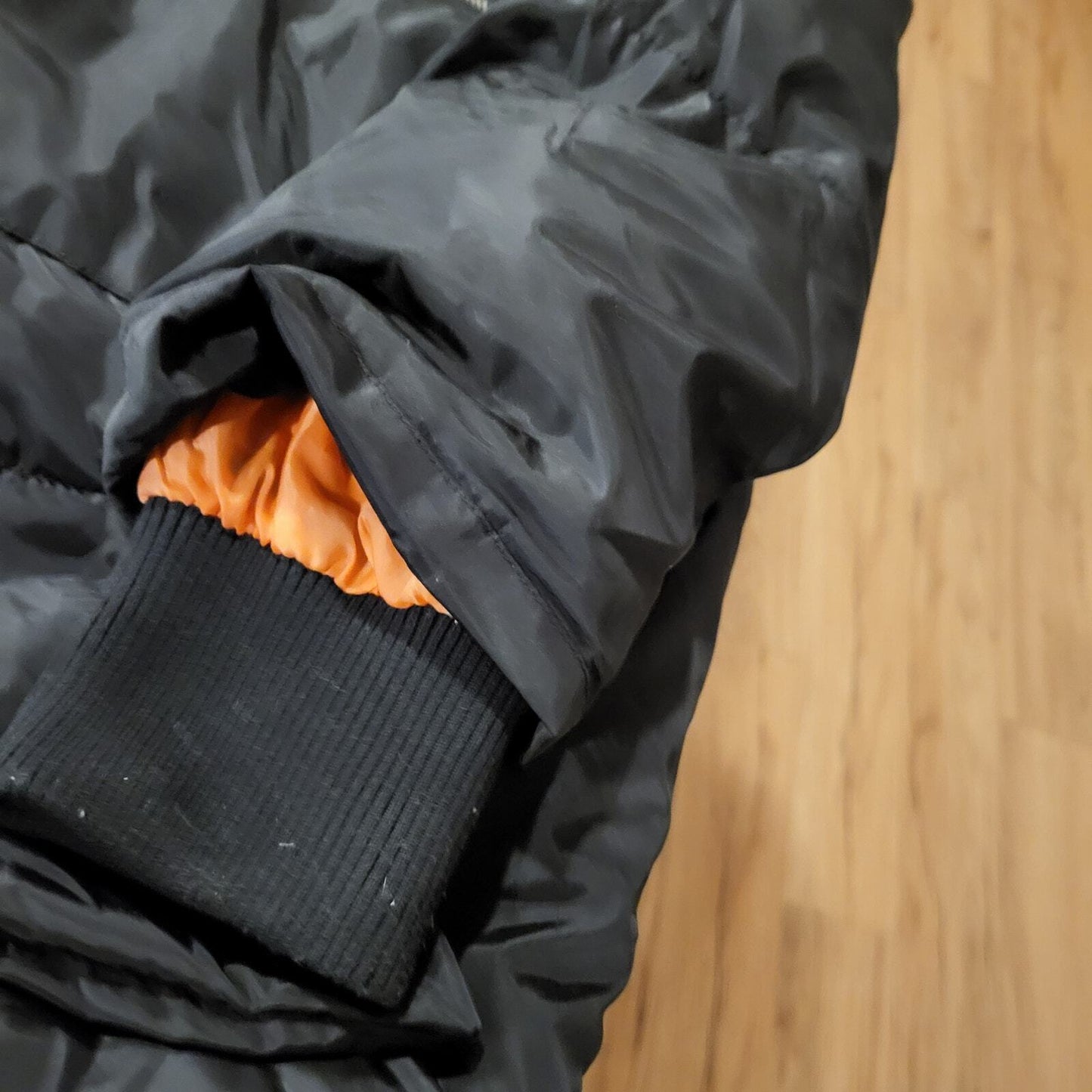 Viral Black Hooded Puffer Coat Orange Lining Silver Zip Pockets Sherling Hood LG