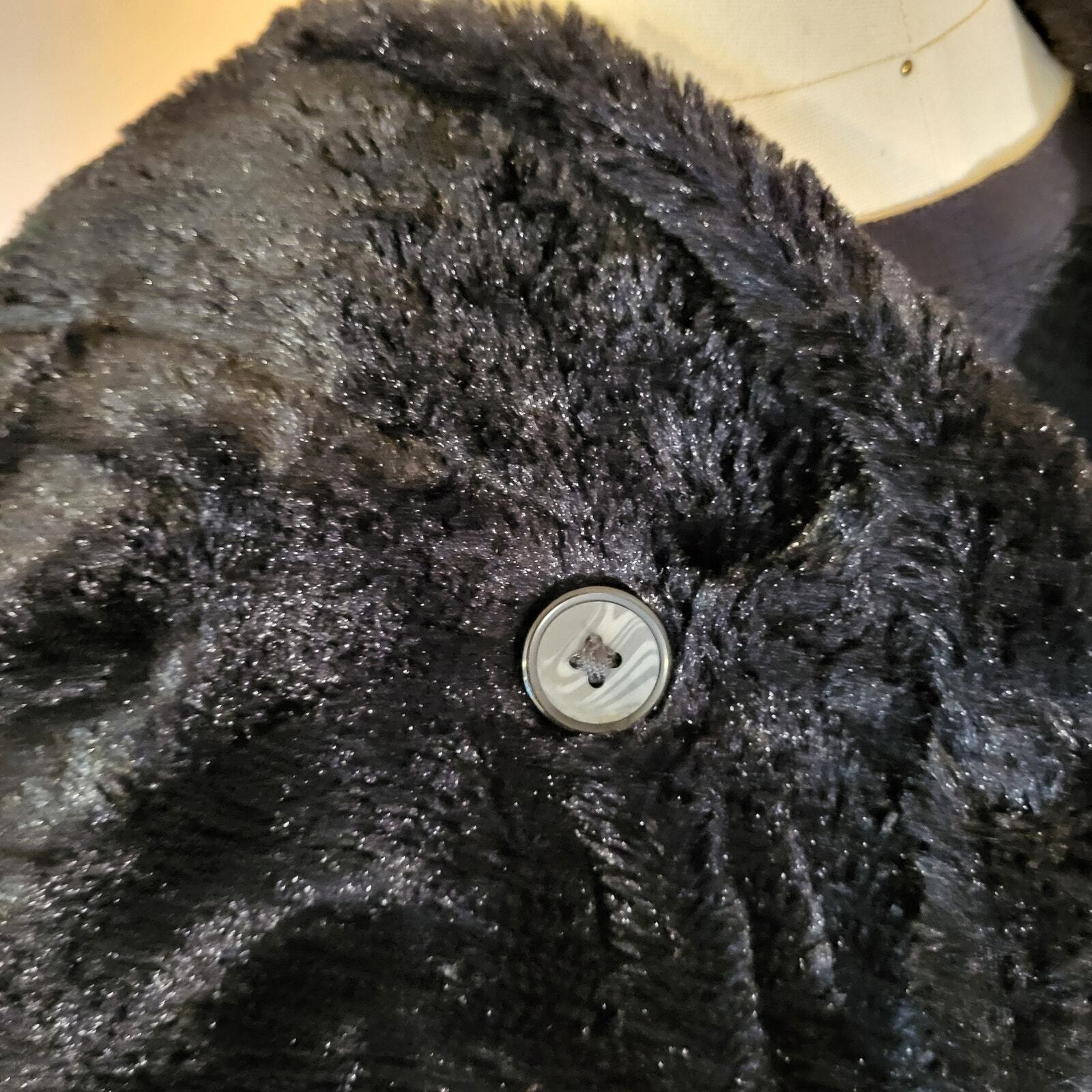 Black Faux Fur Soft Fussy Hooded Cape Formal Opera 