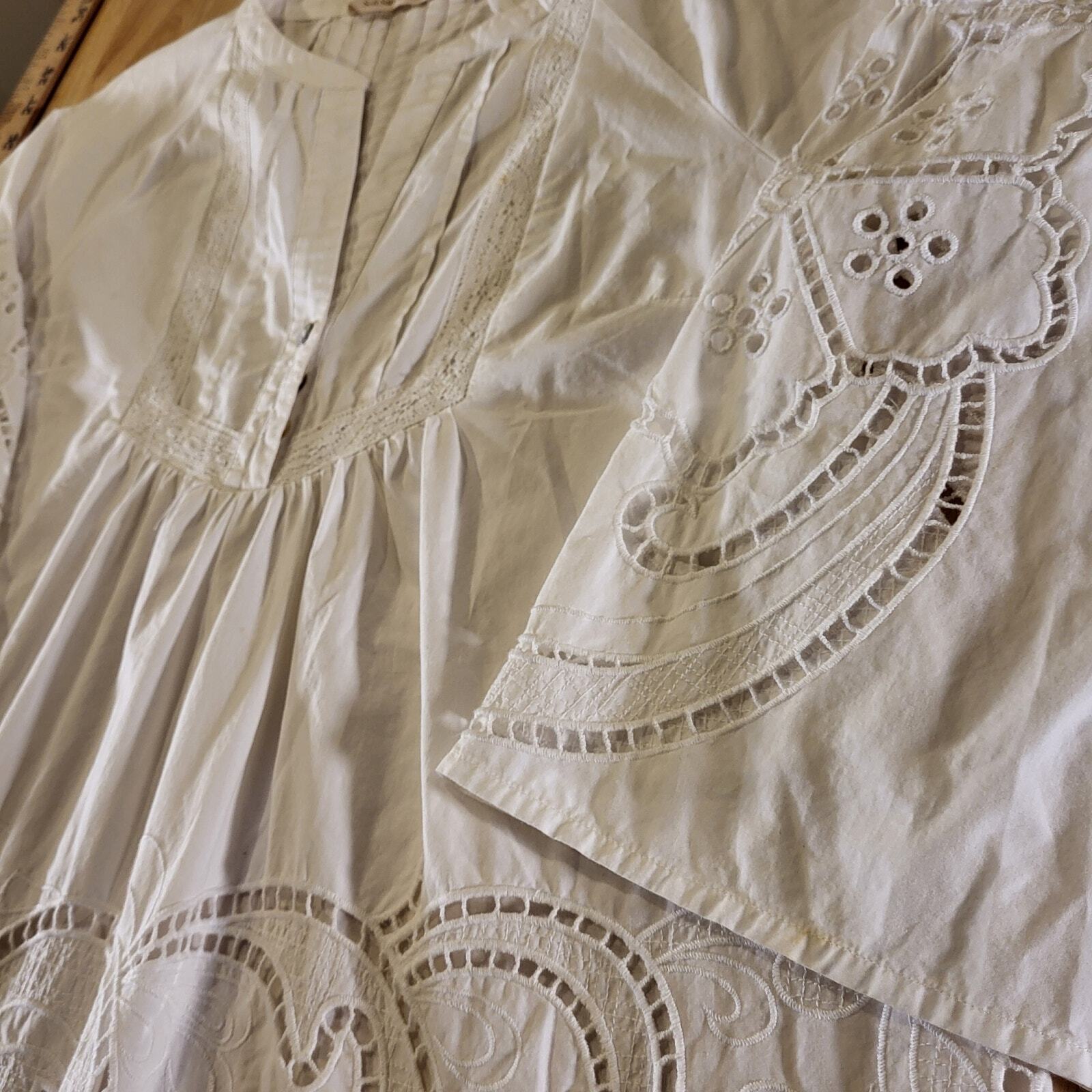 Soft Surroundings White Eyelet Cotton Blouse Pintuck Pleat 3/4" Sleeve XS 