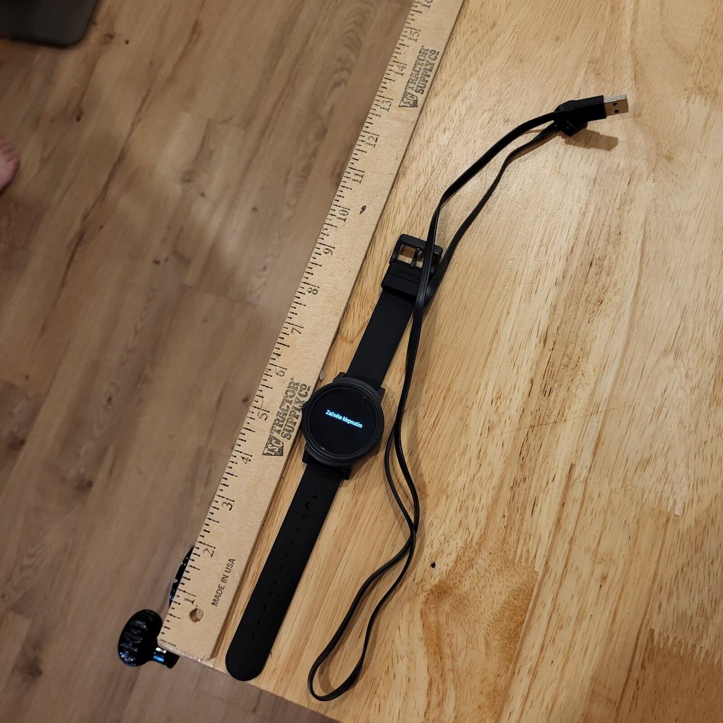 Mobvoi TicWatch E Smartwatch Black wearOS 2017