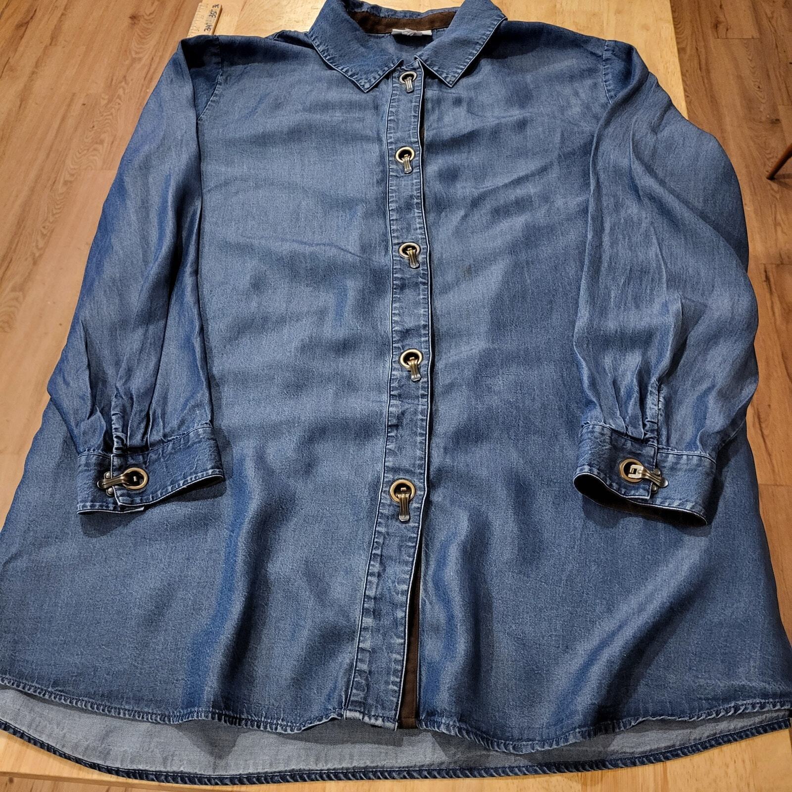 Soft Surroundings Chambre Button Down Collared Clip  Buttons Suede 28" P2P
