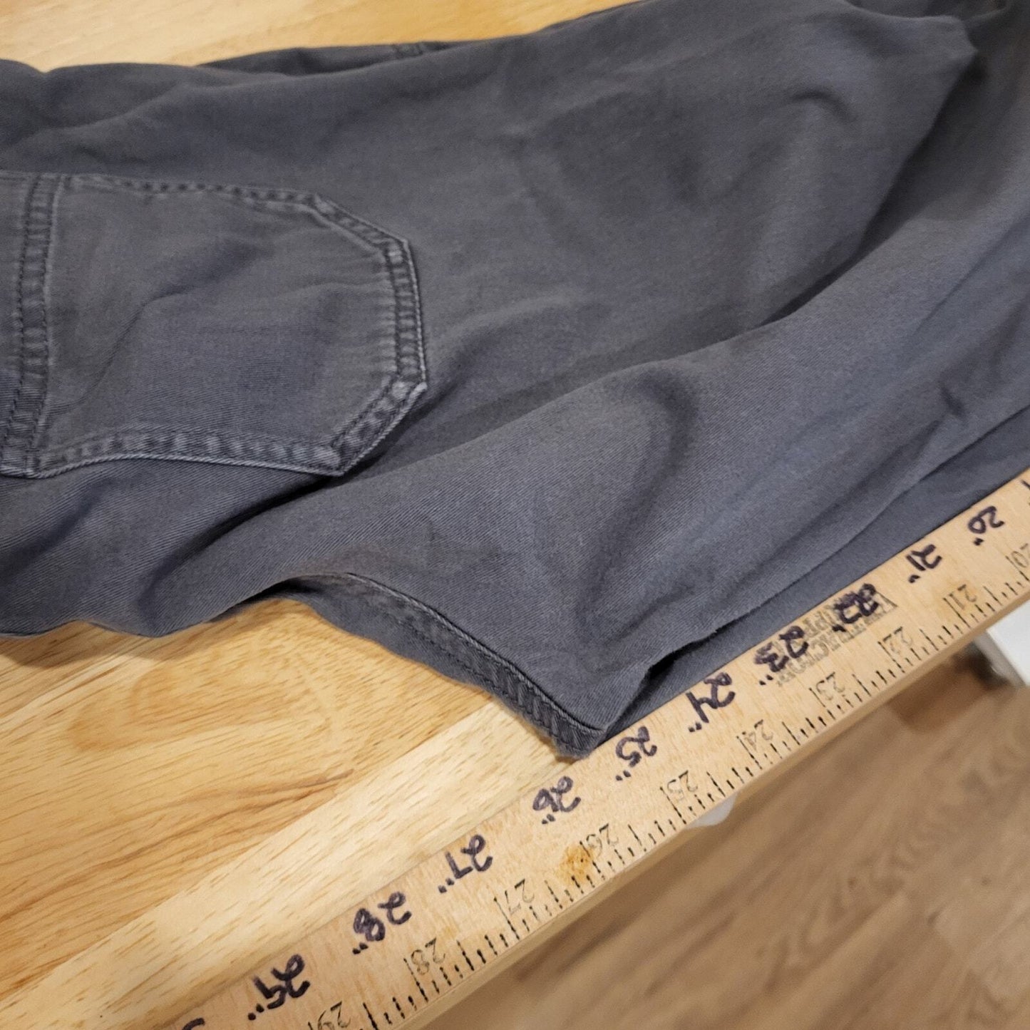 Gray L.L. Beans Favorite Fit Chinos Size 6P Pants 30" Waist 26" Inseam 