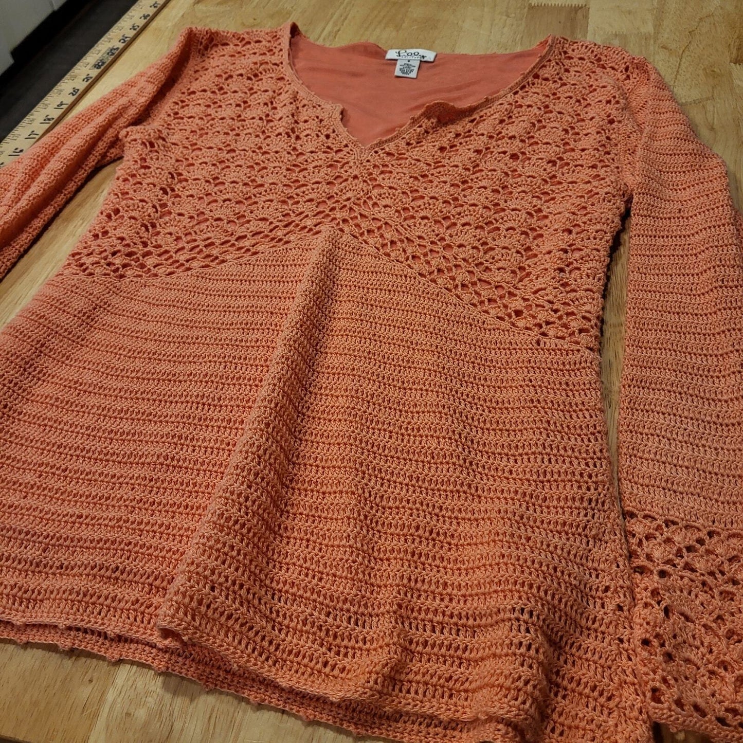 Lilly Pulitzer salmon knit crocheted pullover sweater small 15" Pit 2 pit lined