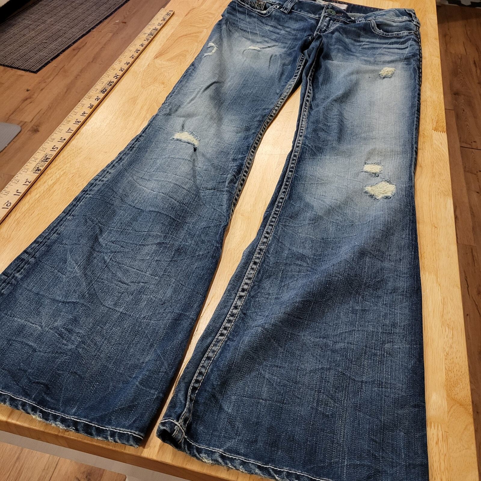 1921 Bootleg Flare Jeans Y2K 33" Inseam 12" Rise Stitch Pocket Detail