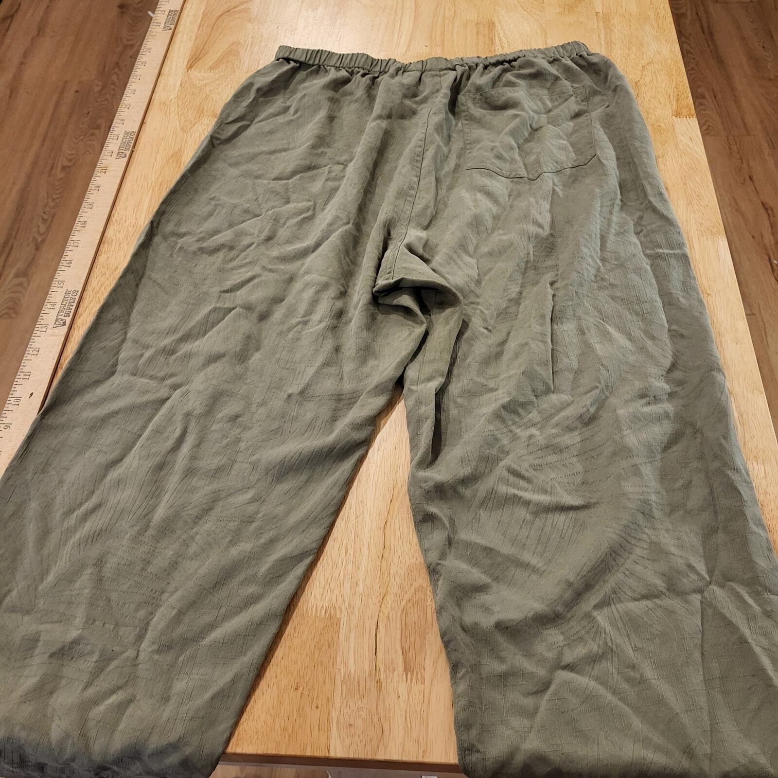 Vintage Chico Designs Size 1 100% Silk Elastic Waist Green Palm Design 28" 