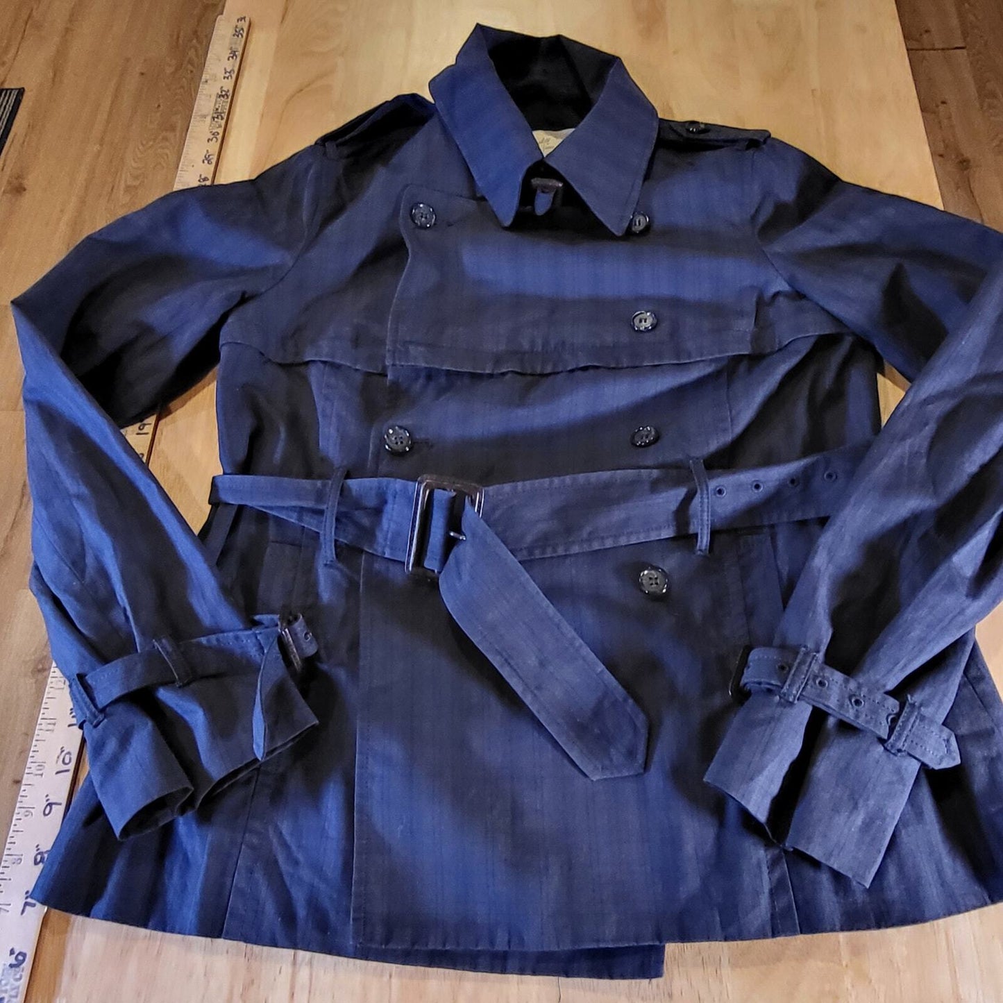 Elizabeth & Jaime Convertable Blue Pinstripe Belted 100% Cotton 20" P2P 22" Long