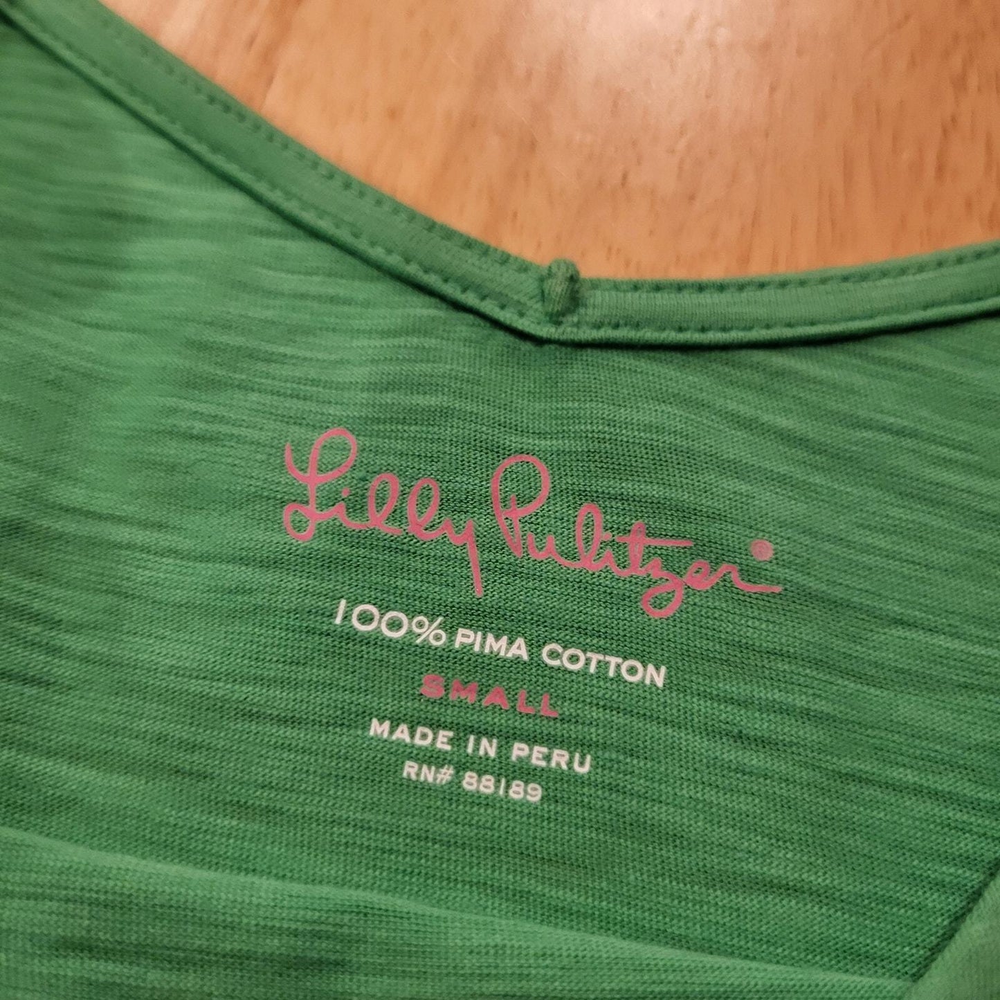 Lilly Pulitzer Green 100% Pima Cotton gathered Shoulder T-Shirt small