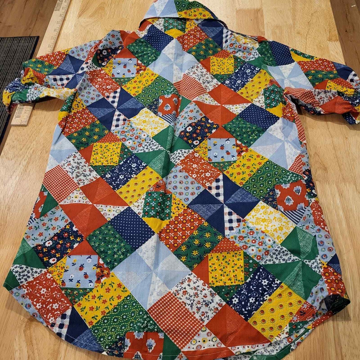 Vintage cotton patchwork puff sleeve button front top small