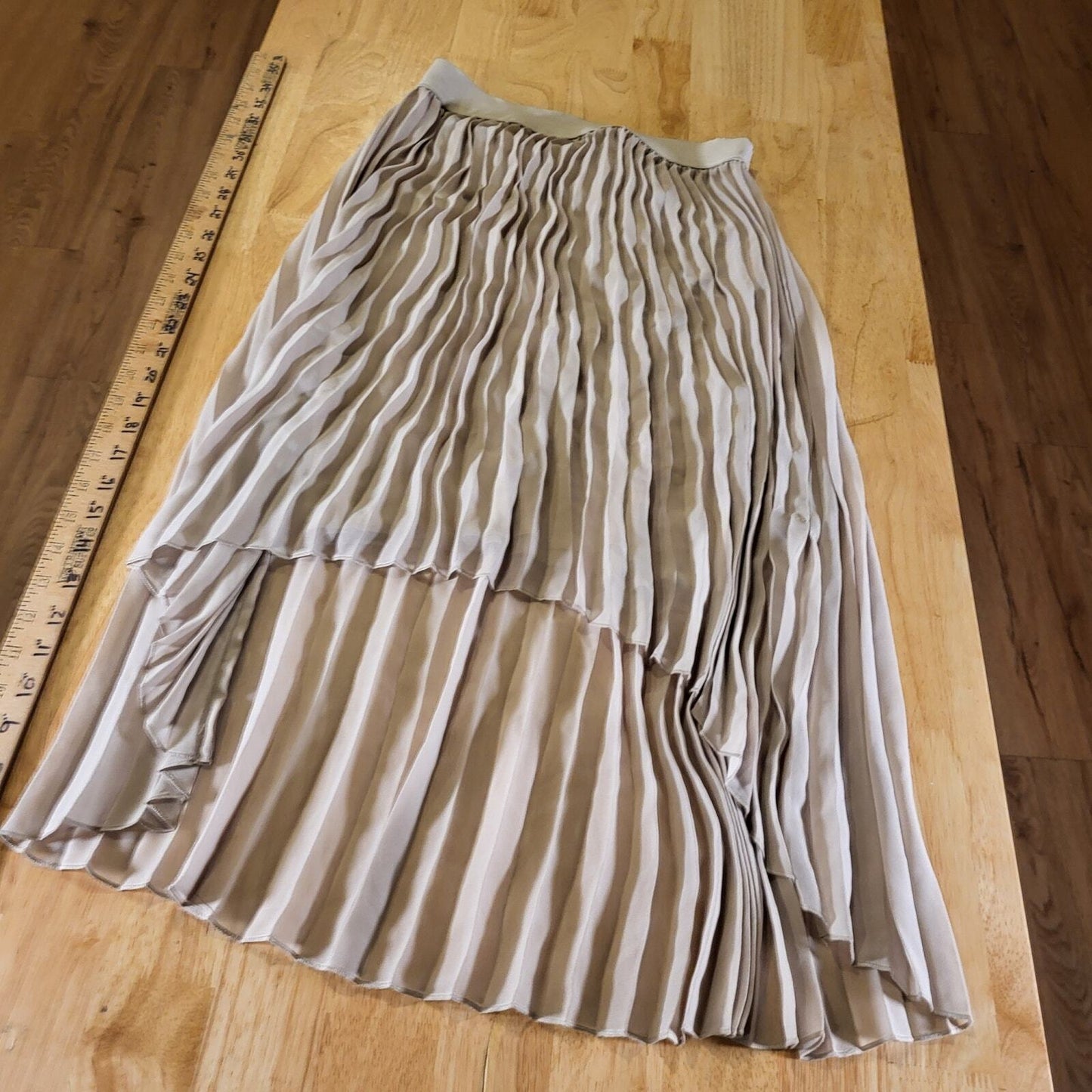 Philosophy Beige Pleated Elastic Waist High Low Skirt Extra Small