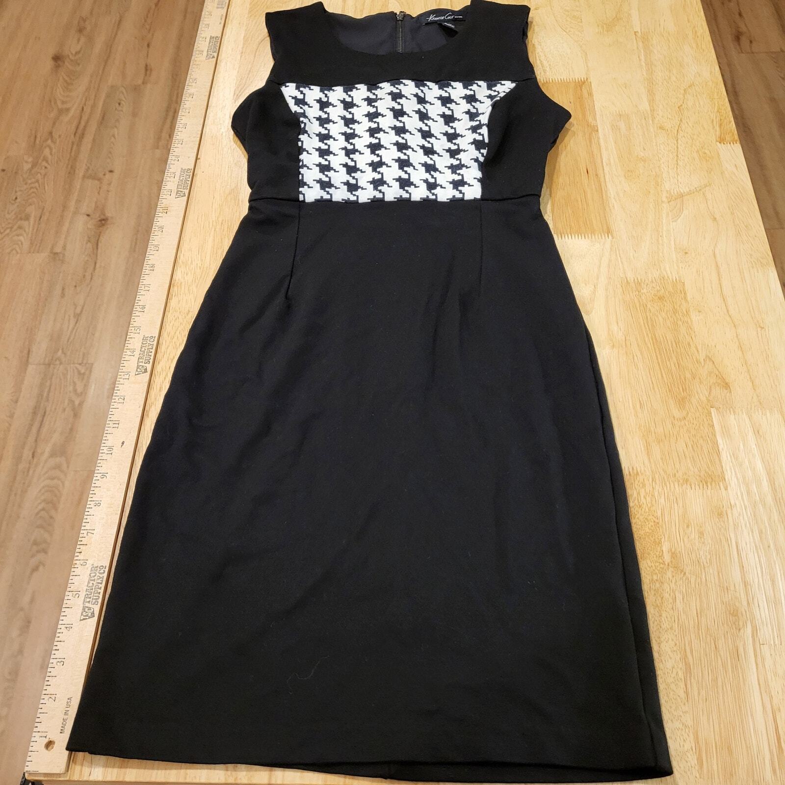 Kenneth Cole Size 0 Houndstooth Black Bodycon Knee Length Sleeveless Knit