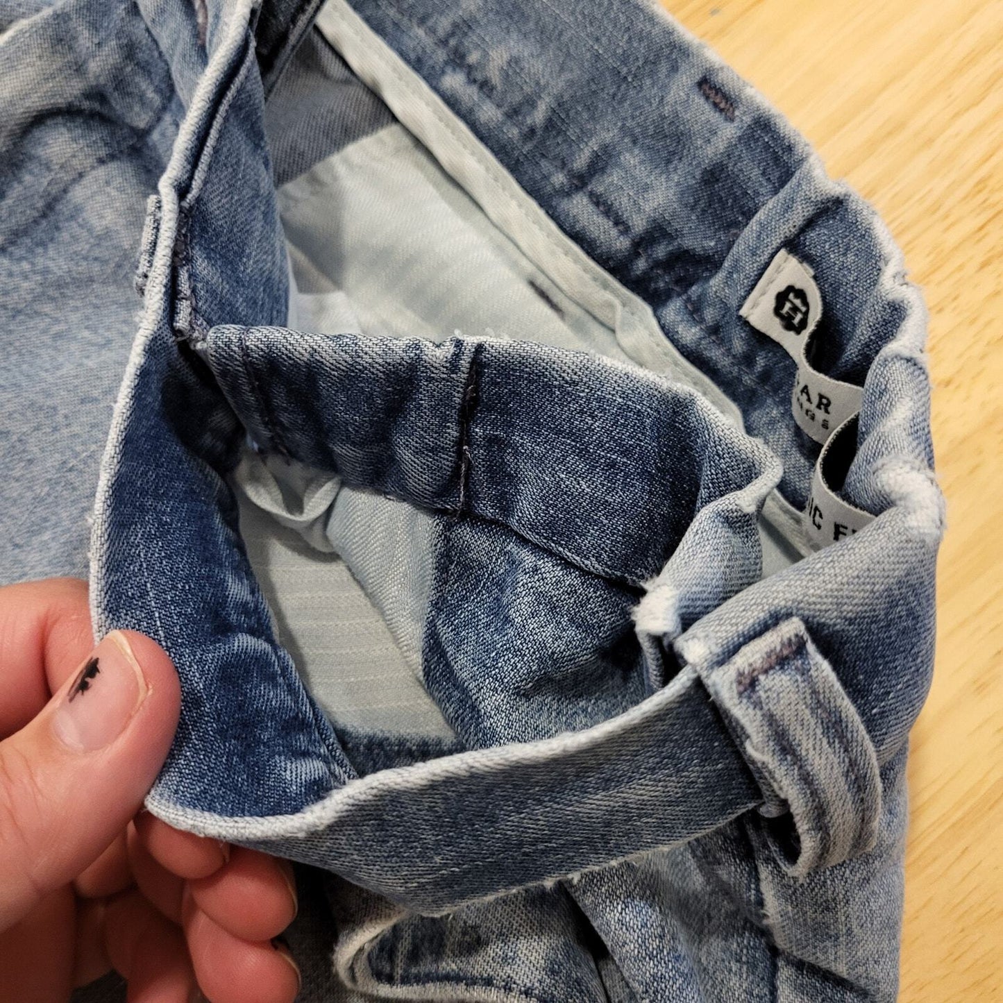 Perfectly Worn Haggar Classic Fit Comfort Waist Jeans 36X30 Cotton Blend