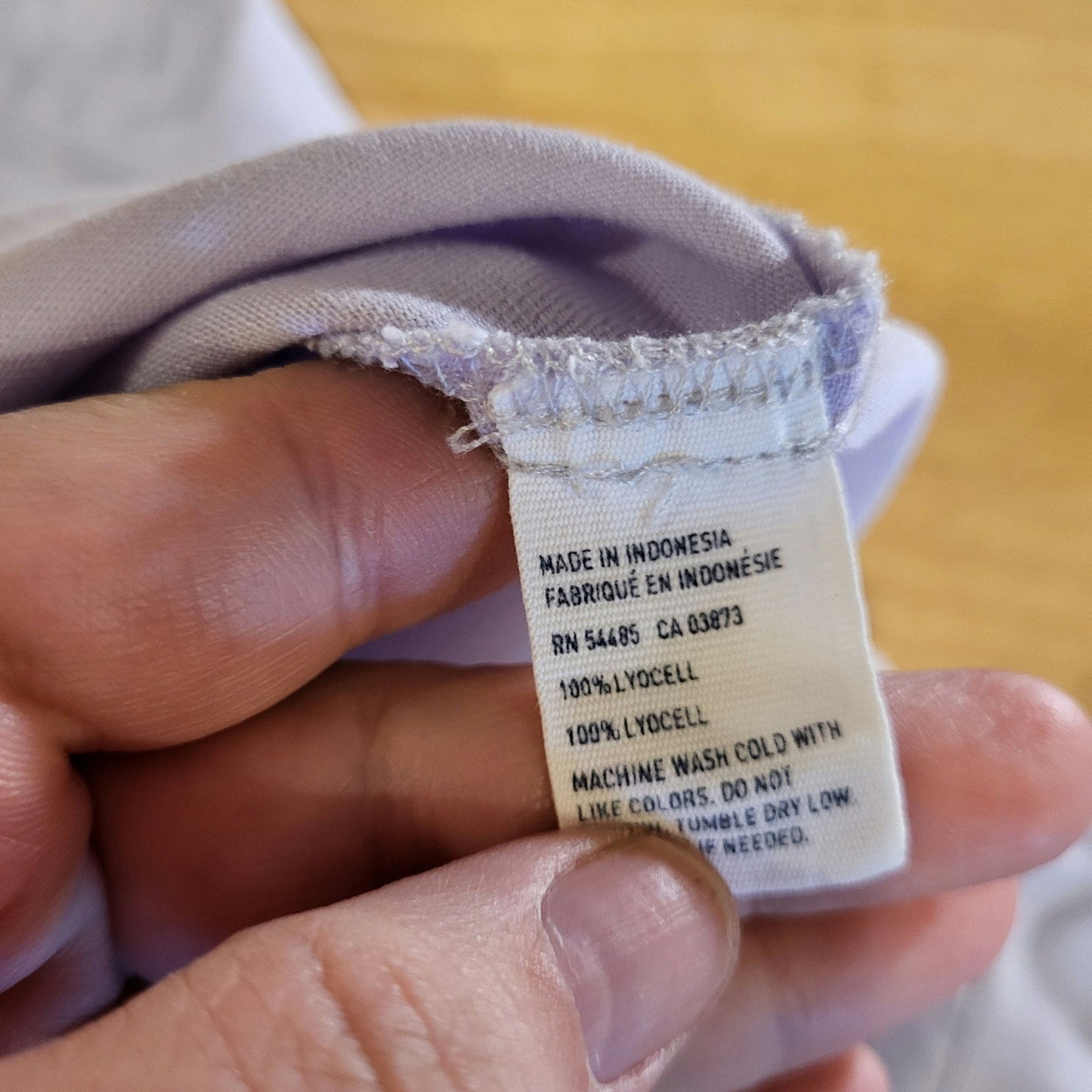 American Eagle Outfitters Light Lavender Purple Lyocell Button Down Collared Med