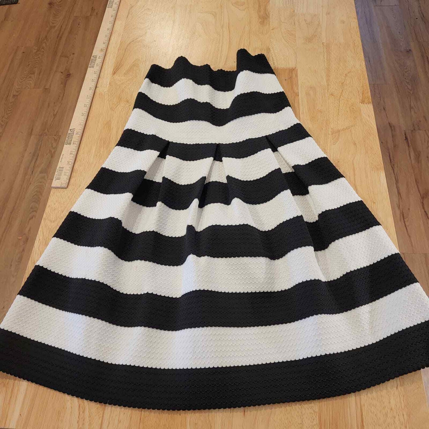 Black & White Striped Bandage Stretch Mini Dress Strapless Balloon Skirt M