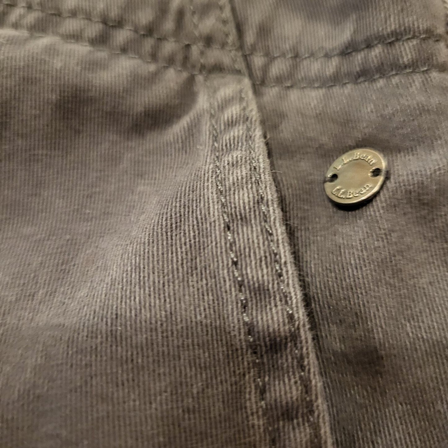 Gray L.L. Beans Favorite Fit Chinos Size 6P Pants 30" Waist 26" Inseam 