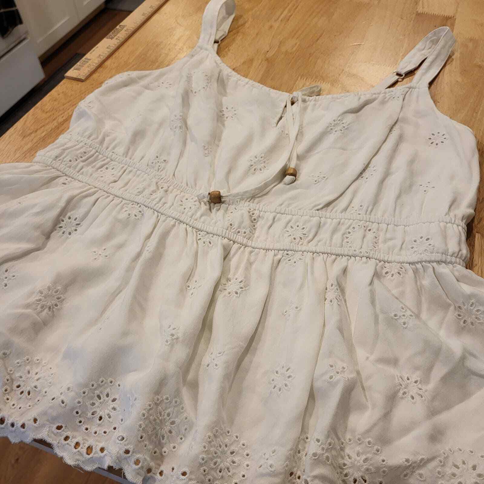 White eyelet gathered waist Torrid tank Jersey material adjustable straps Large