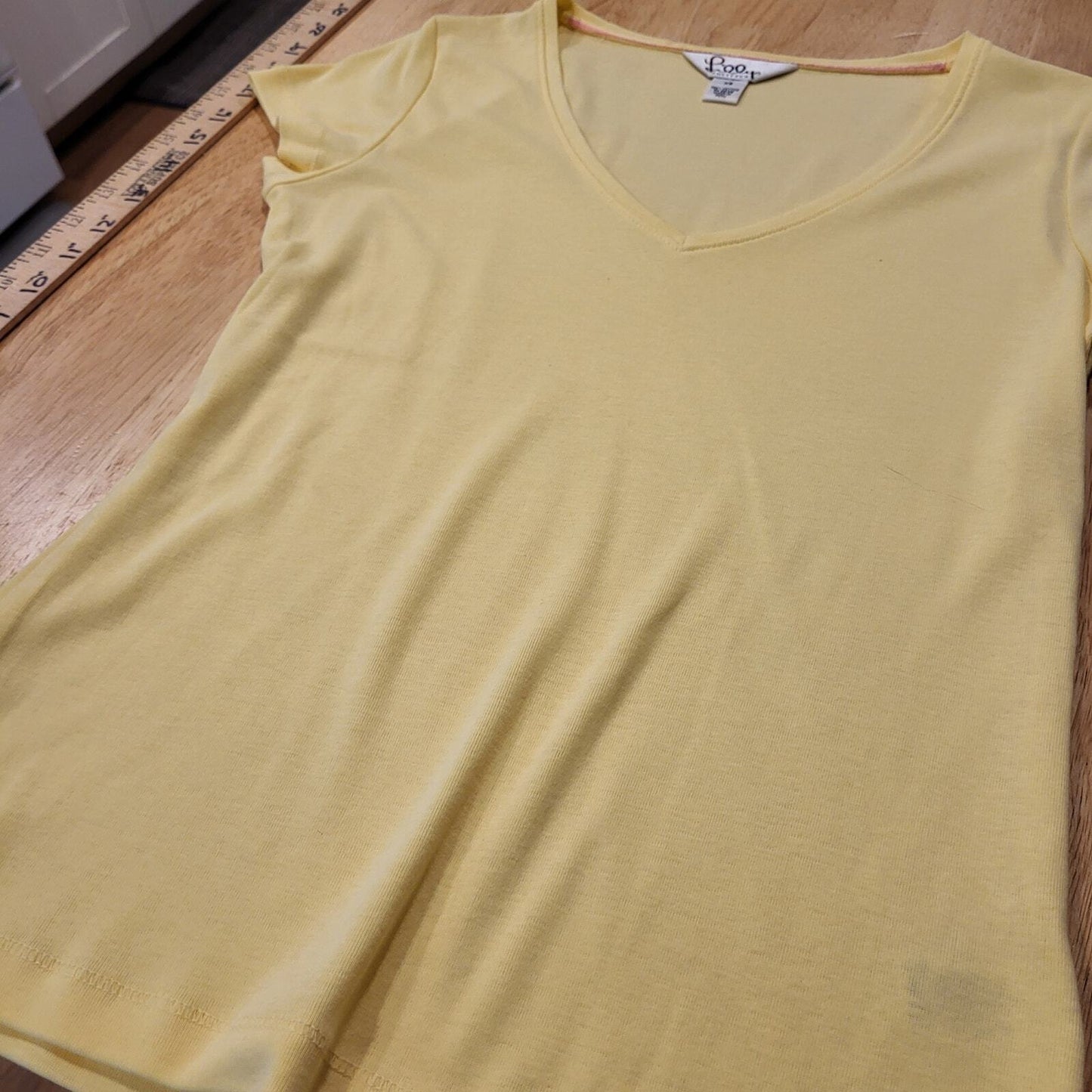Lilly Pulitzer Basic T-shirt Butter Yellow 100% Cotton XS V-neck Cap Sleeve