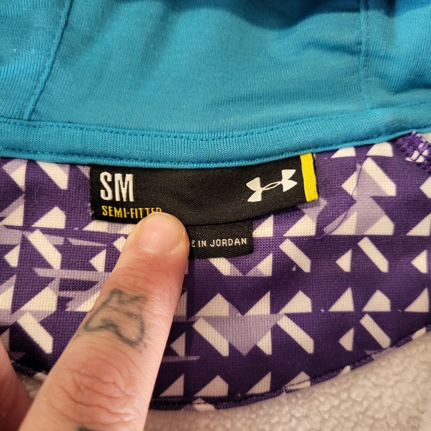 Under Armour Semi-fitted Purple Geometric Print Full Zip Hoodie Small 