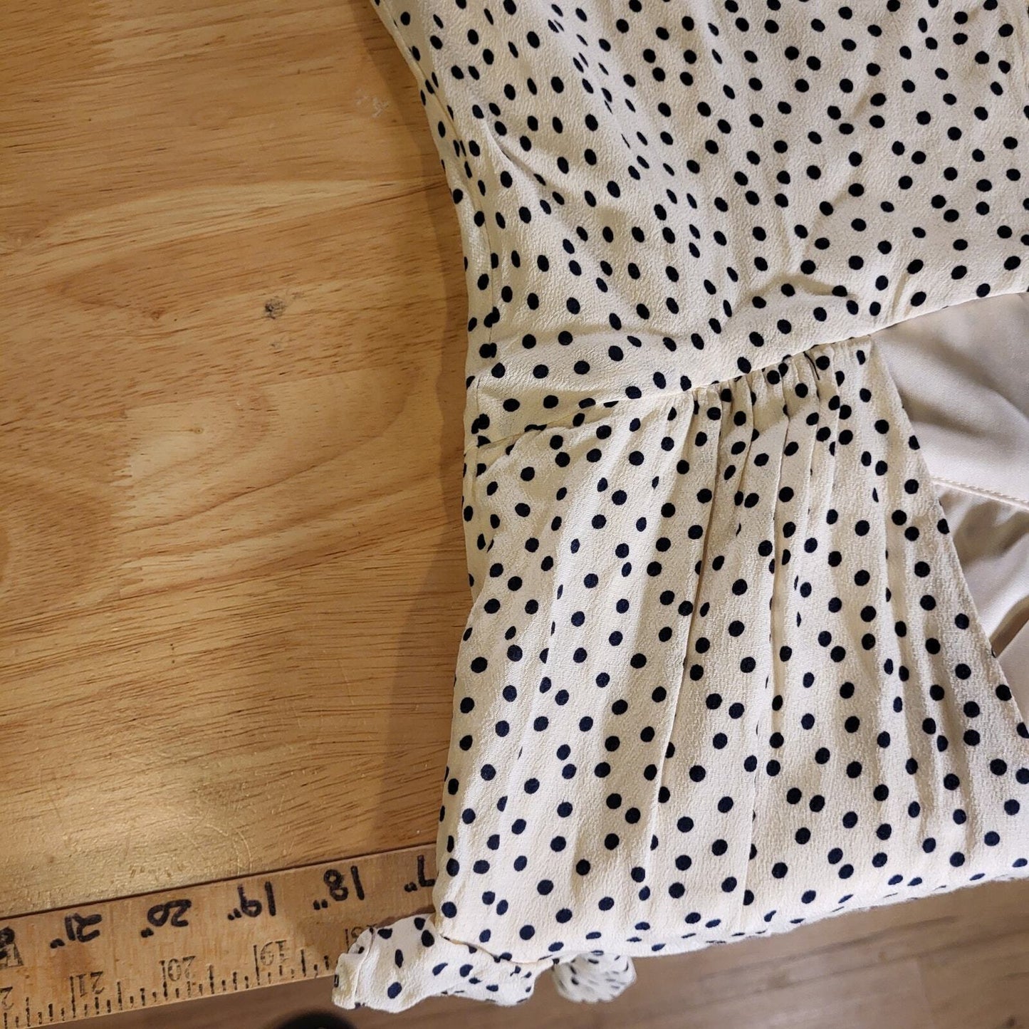 Flutter Sleeve Open Back Black & White Polka Dot Silk Rayon Blend XS 16" P2P