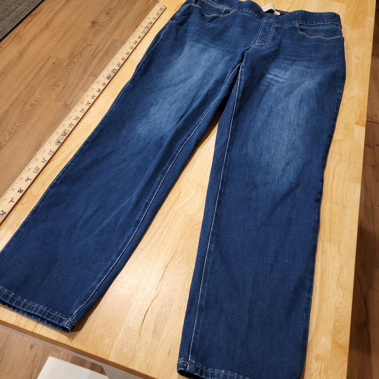 Soft Surroundings Large Denim Comfort Waist Stretch Straight Leg Jeans