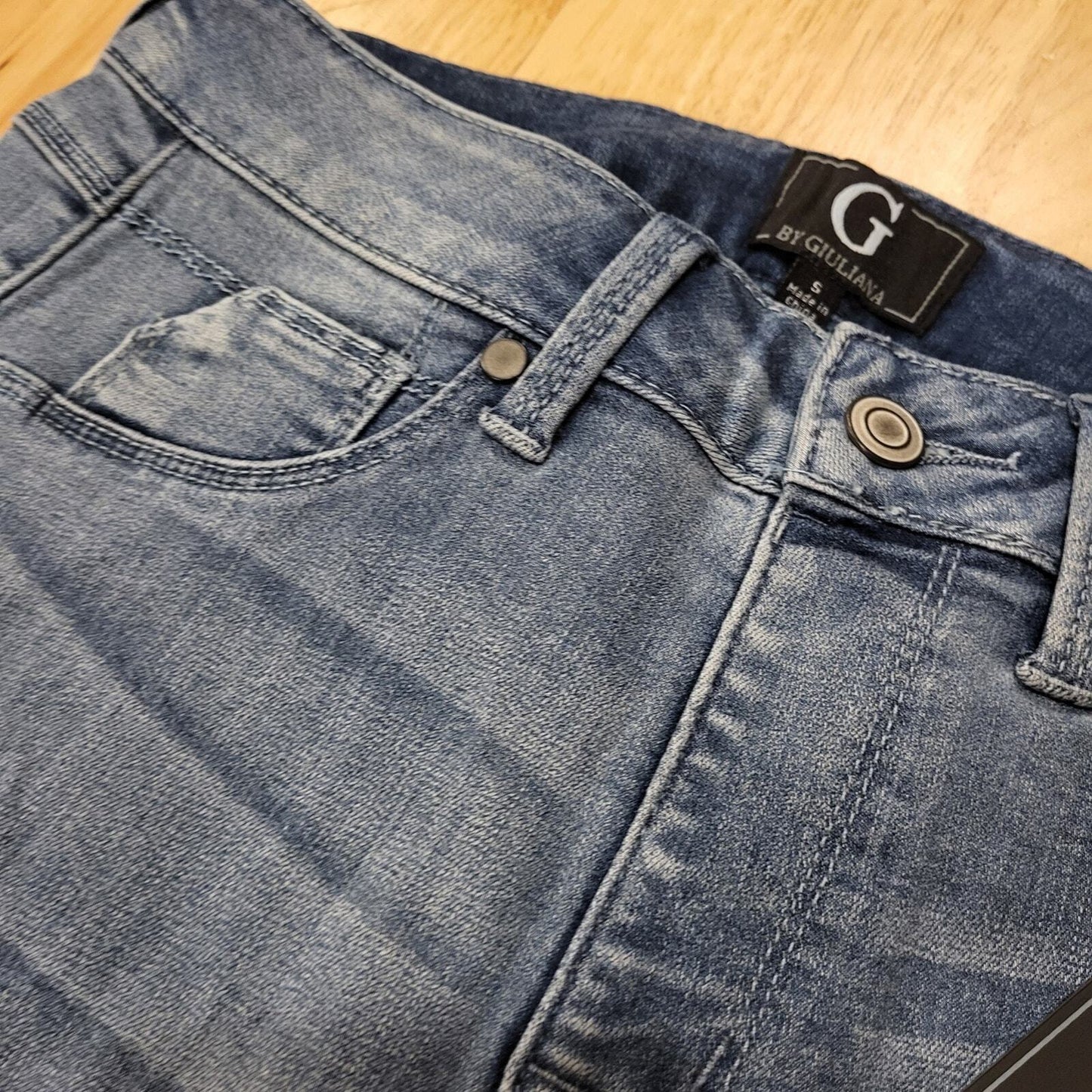 NWT G By Giuliana Denim Jeans Medium Wash Rayon Cotton Blend Small 28" Waist