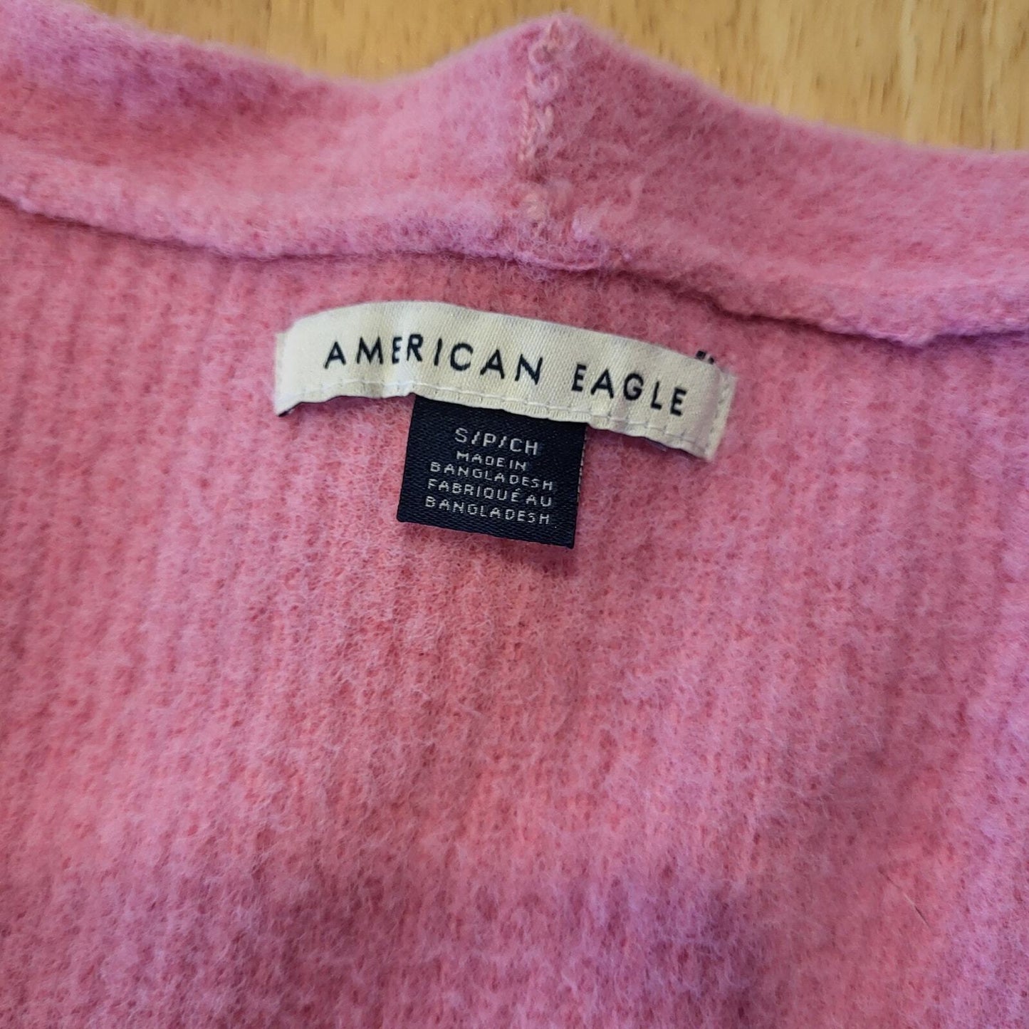 American Eagle Pink Nylon Cardigan Buttons Small 22" Pit To Pit Long Sleeve 